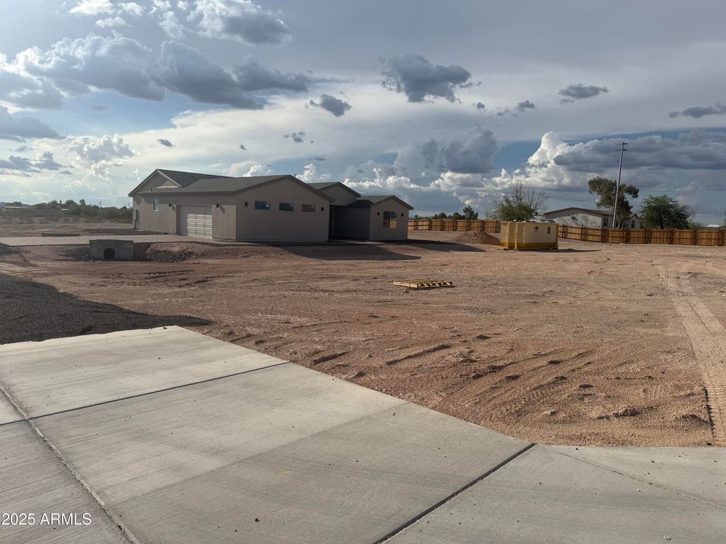 Photo of 35504 W Jefferson Street, Tonopah, AZ 85354 (MLS # 6916254)
