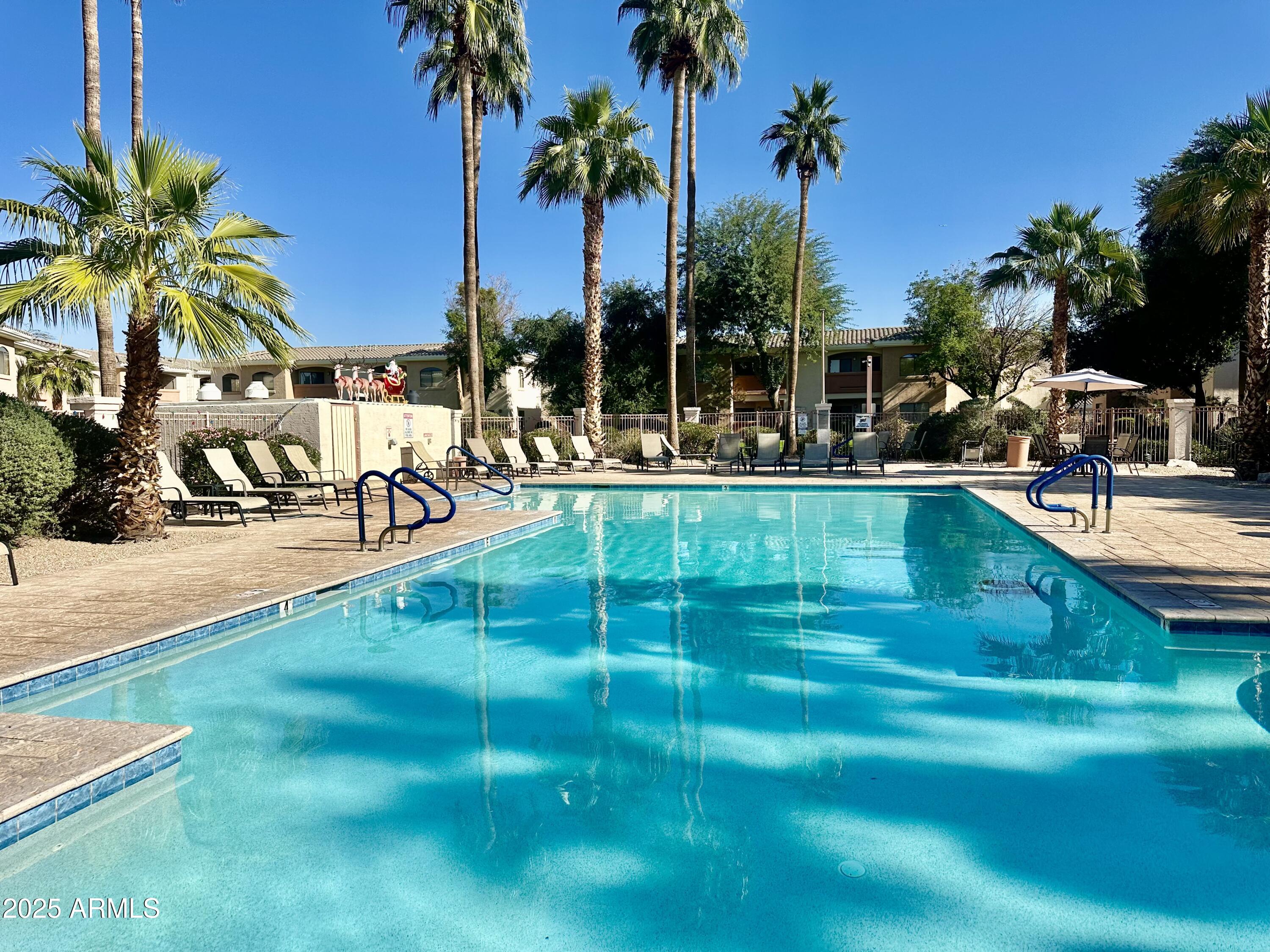 10030 W INDIAN SCHOOL Road 227