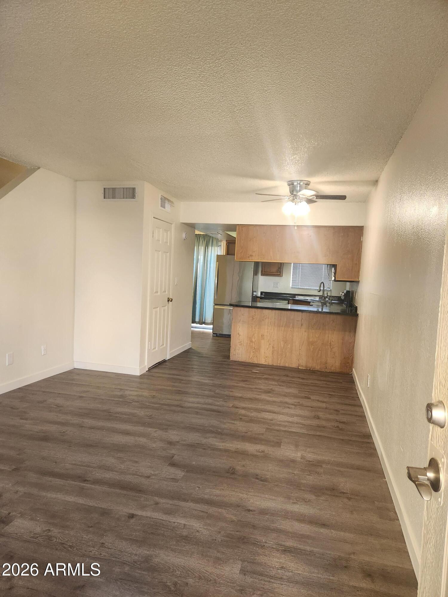 1055 W 5th Street Apt 12