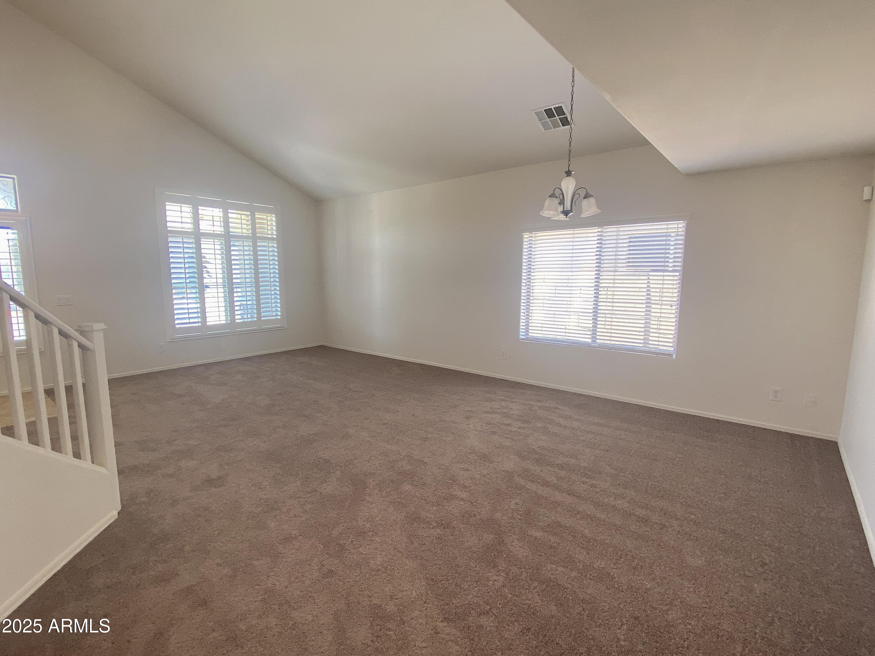 2036 W QUICK DRAW Way