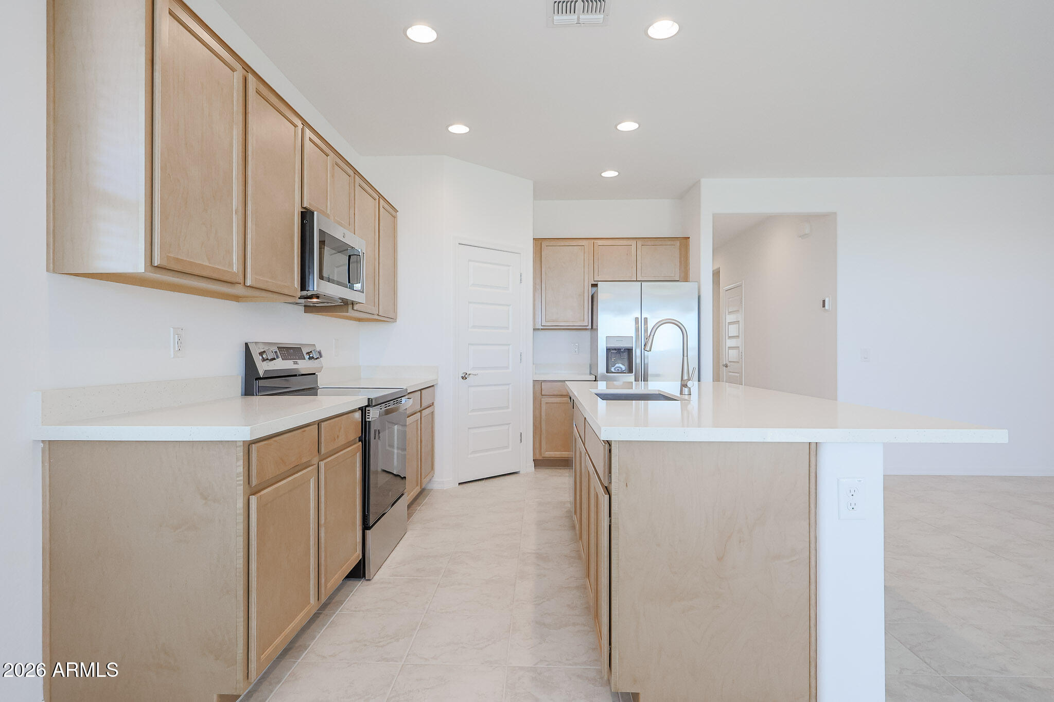 26161 N 170TH Avenue