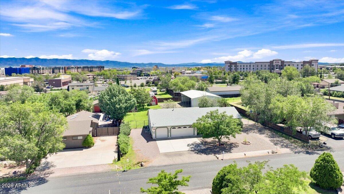 3001 N PLEASANT VIEW Drive