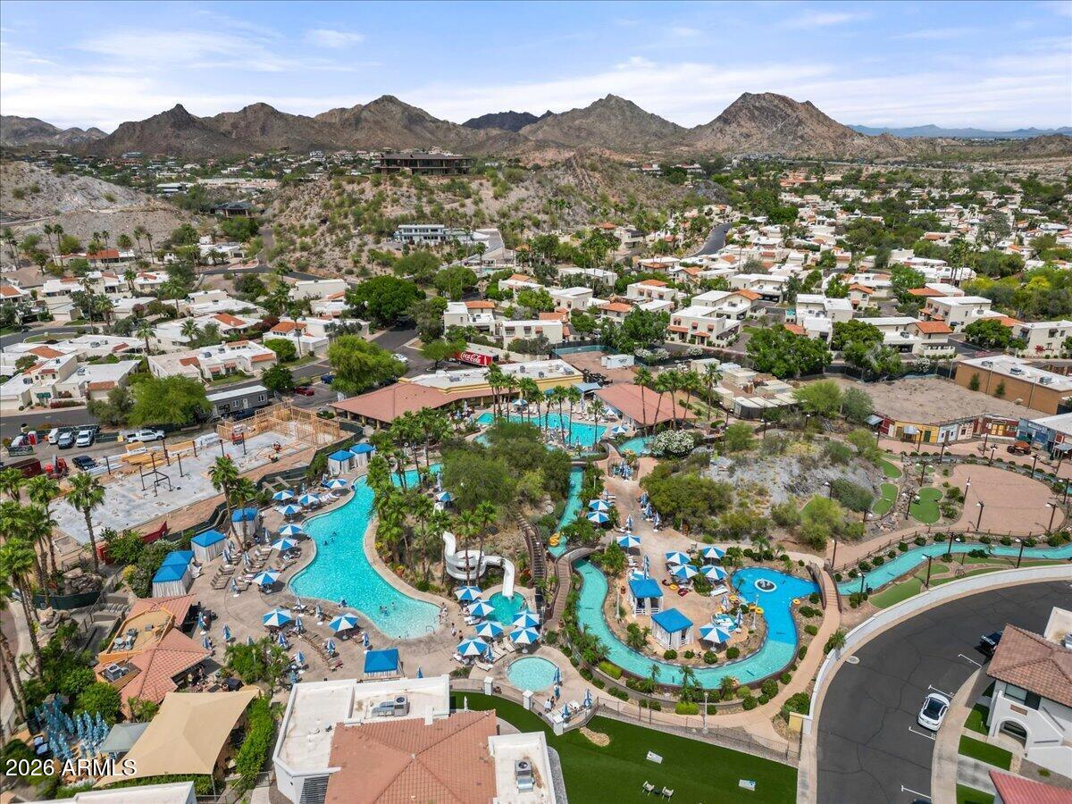 1820 E FRIER Drive 1