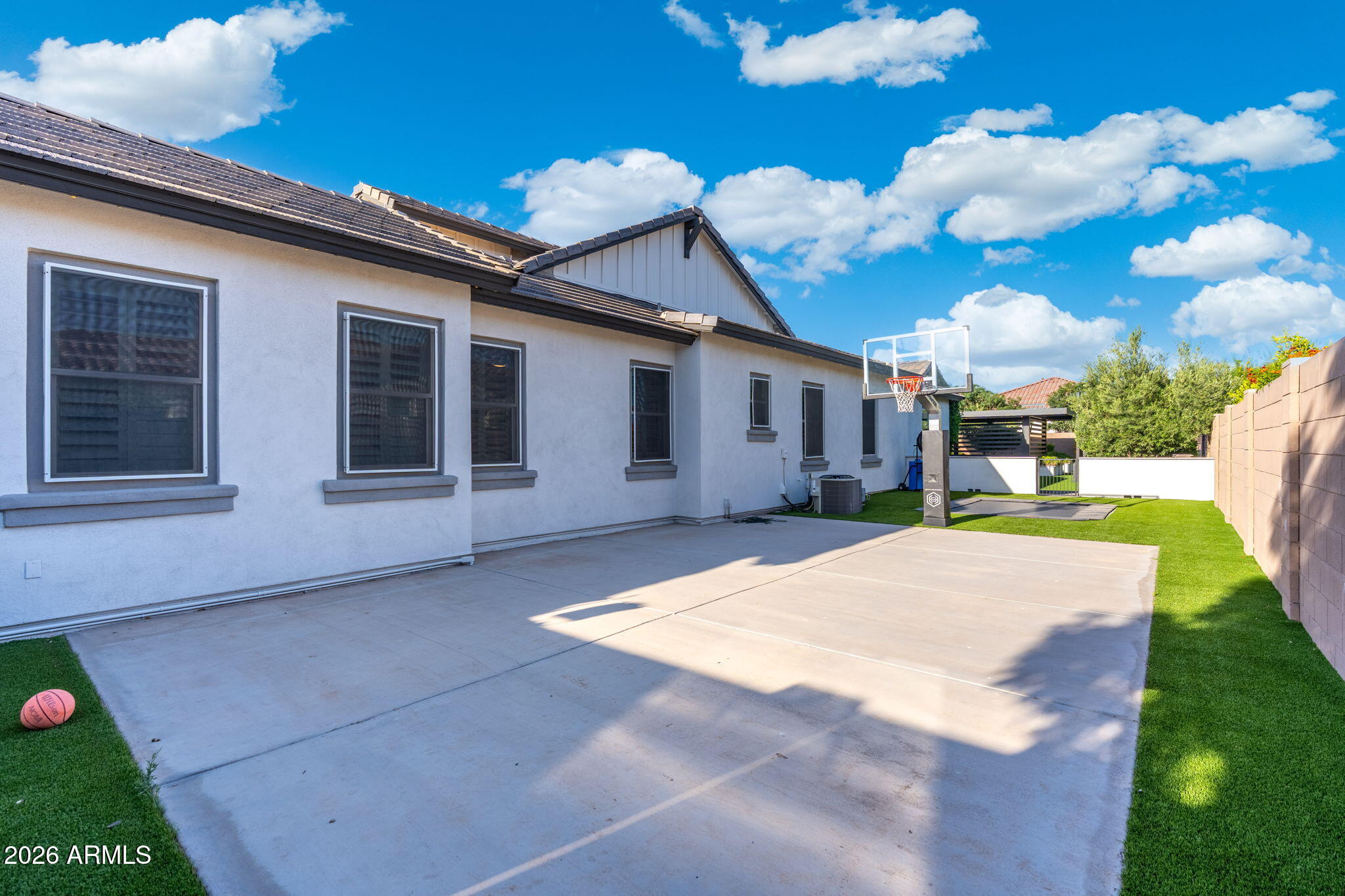 SONOQUI CREEK VILLAGE - Residential