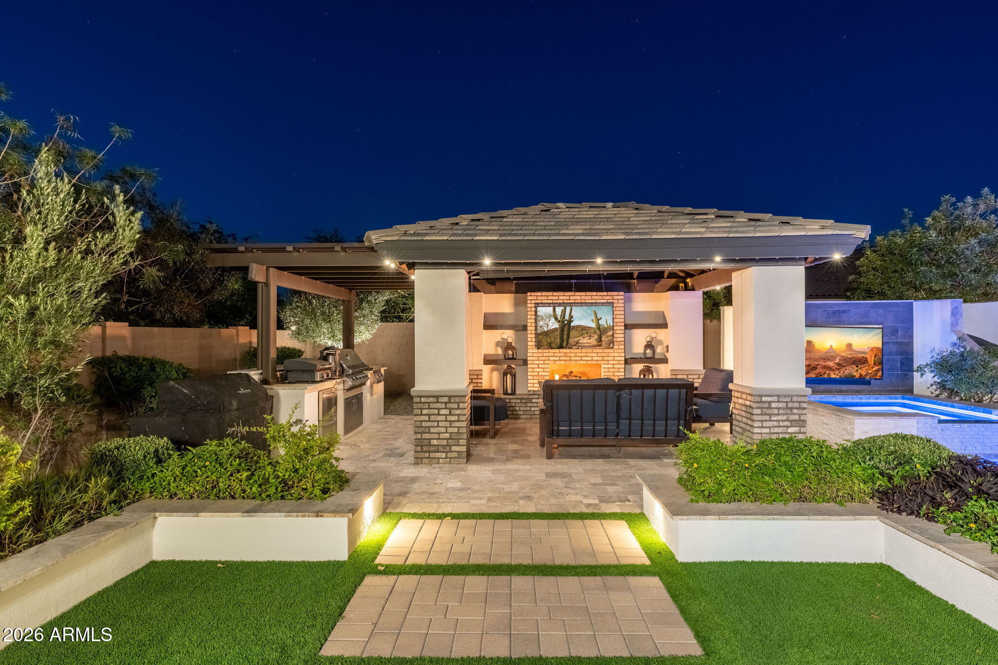SONOQUI CREEK VILLAGE - Residential