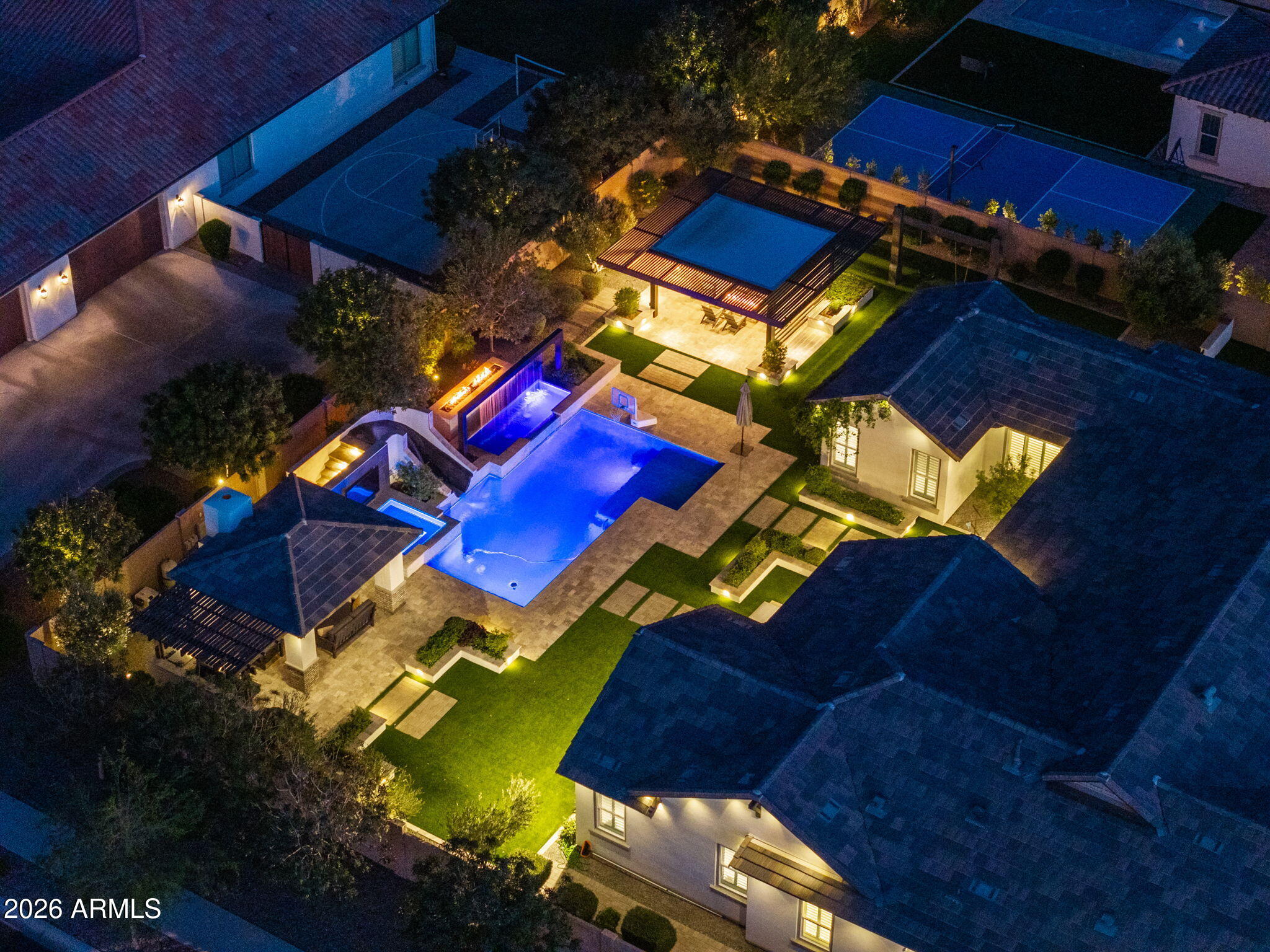 SONOQUI CREEK VILLAGE - Residential