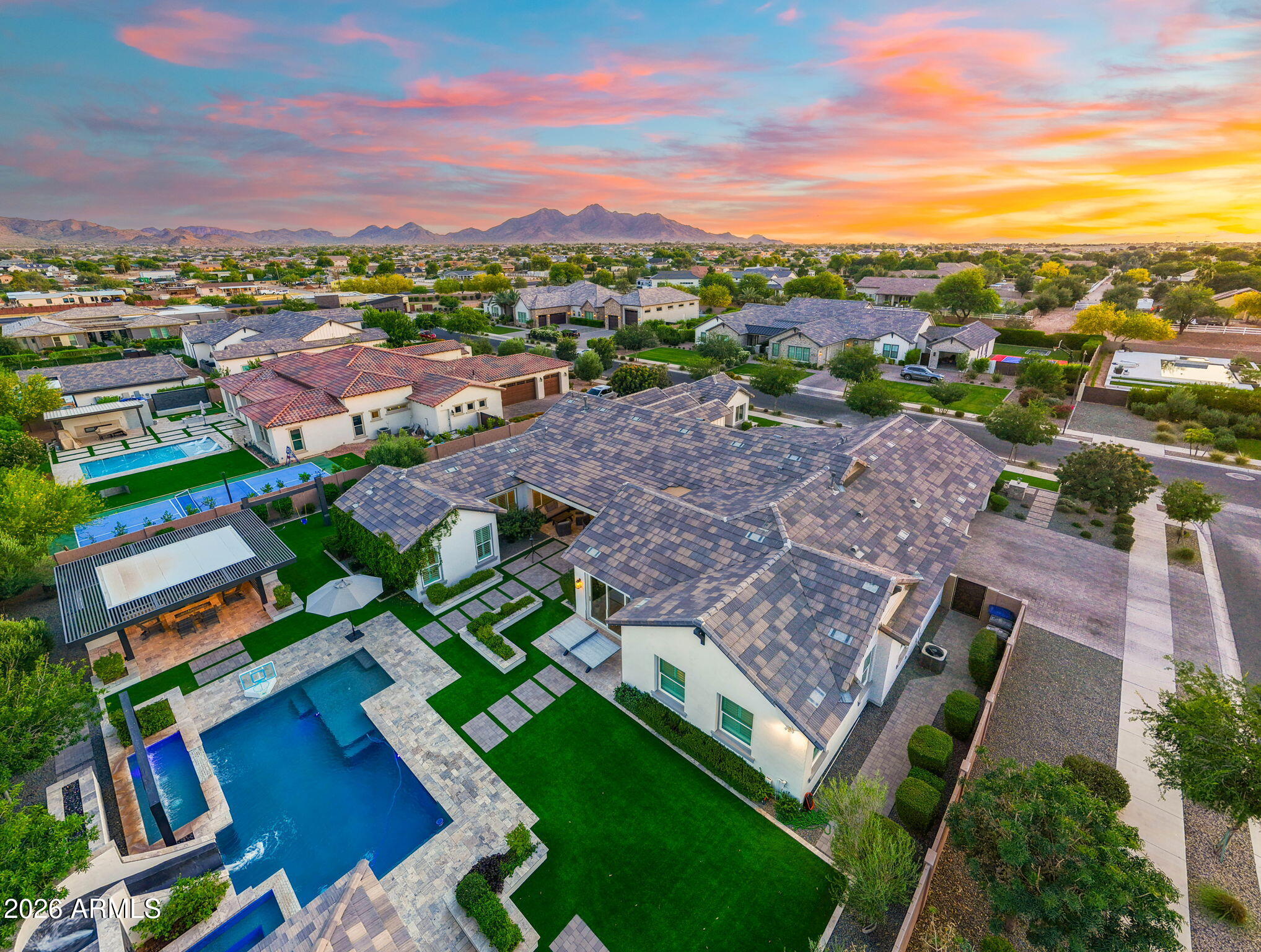 SONOQUI CREEK VILLAGE - Residential