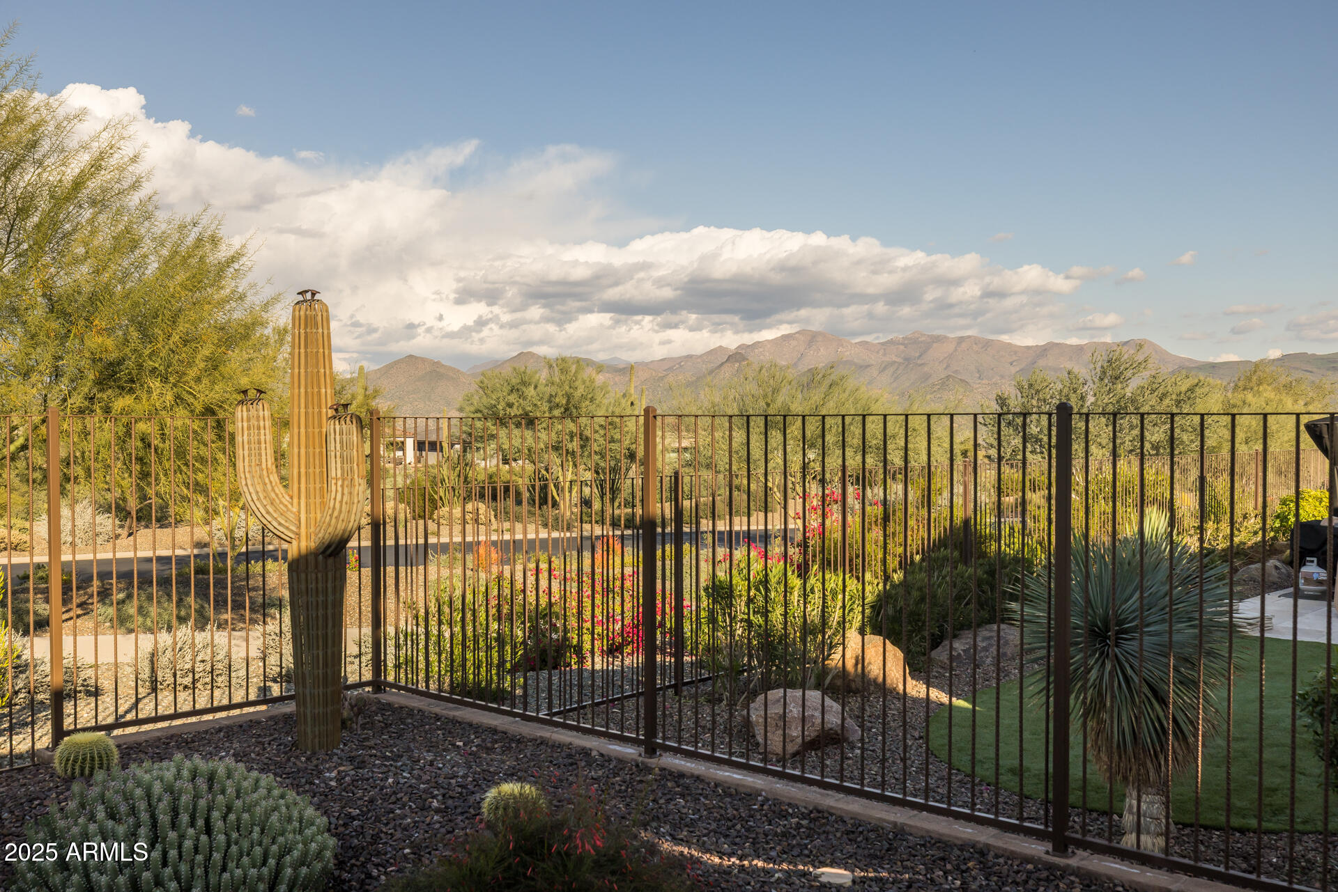 TRILOGY AT VERDE RIVER - Residential
