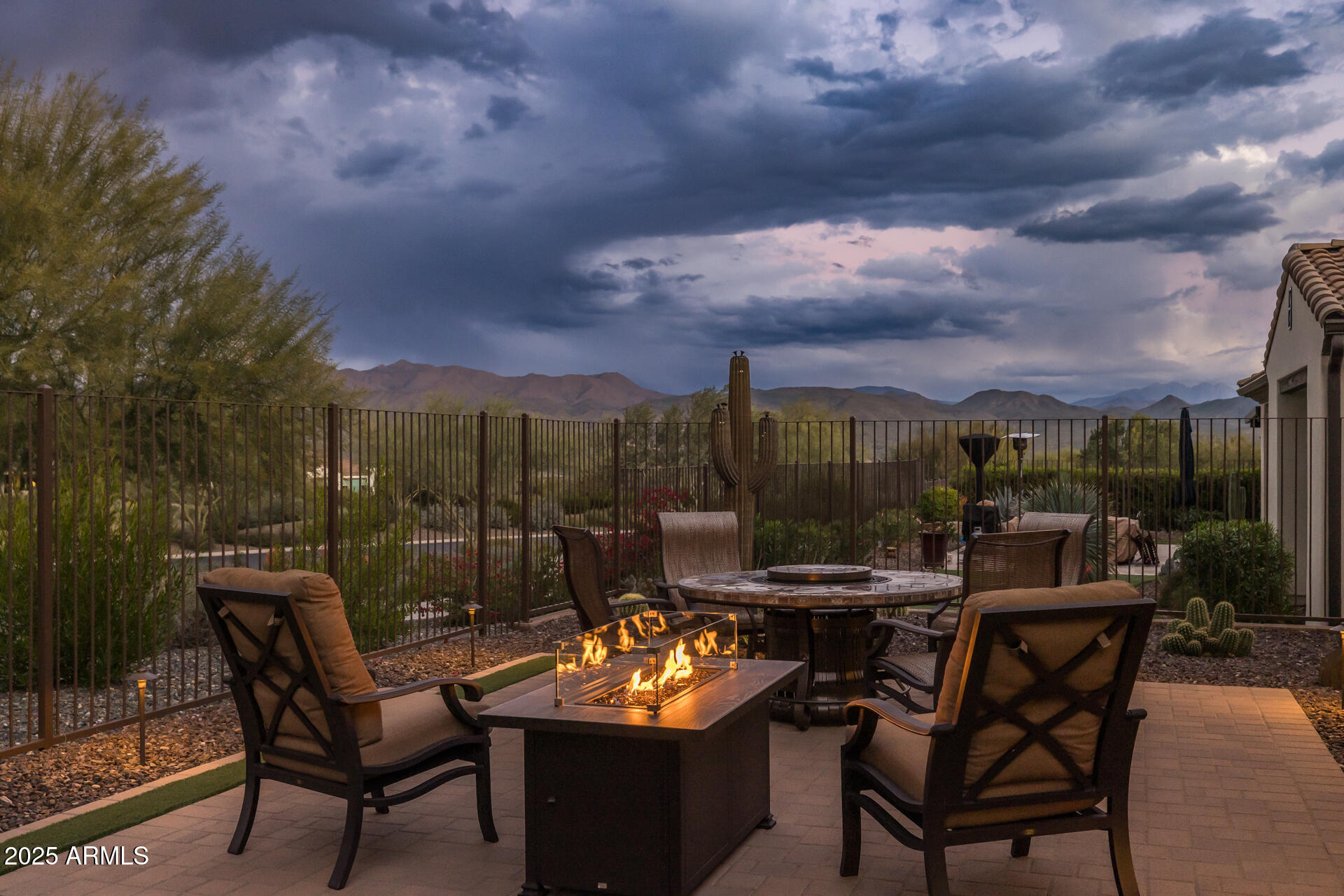 TRILOGY AT VERDE RIVER - Residential