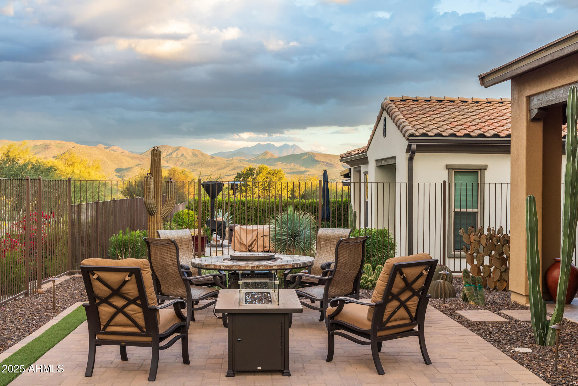 TRILOGY AT VERDE RIVER - Residential