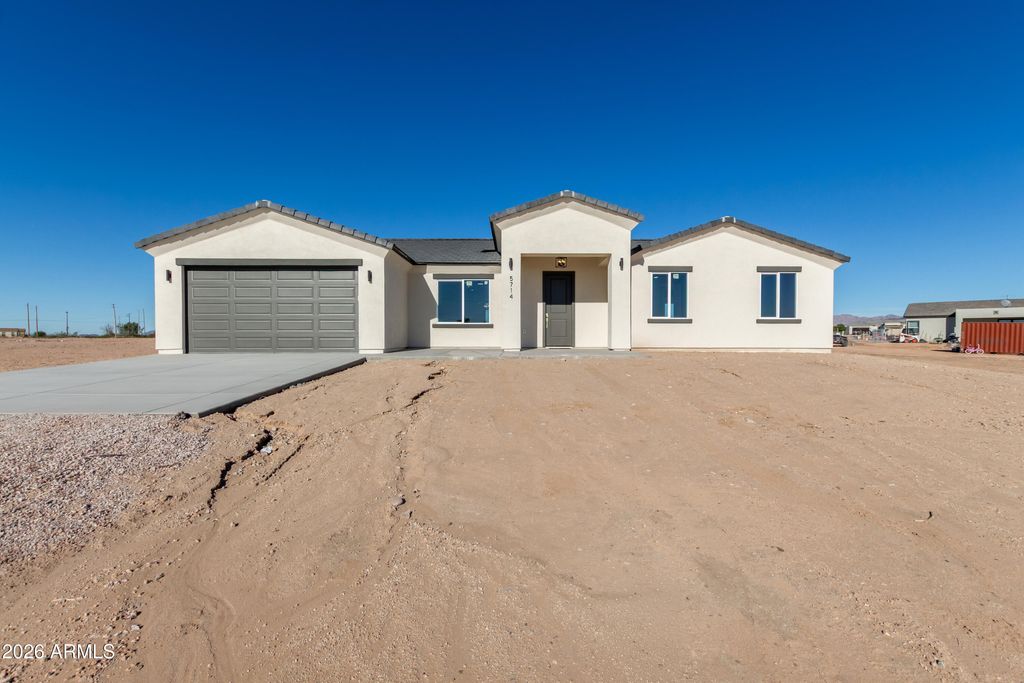Photo of 5714 N 381st Lane, Tonopah, AZ 85354 (MLS # 6973852)