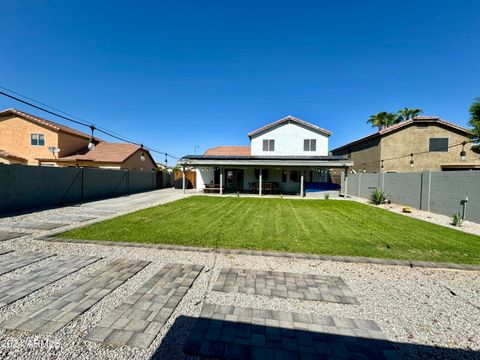 A home in El Mirage