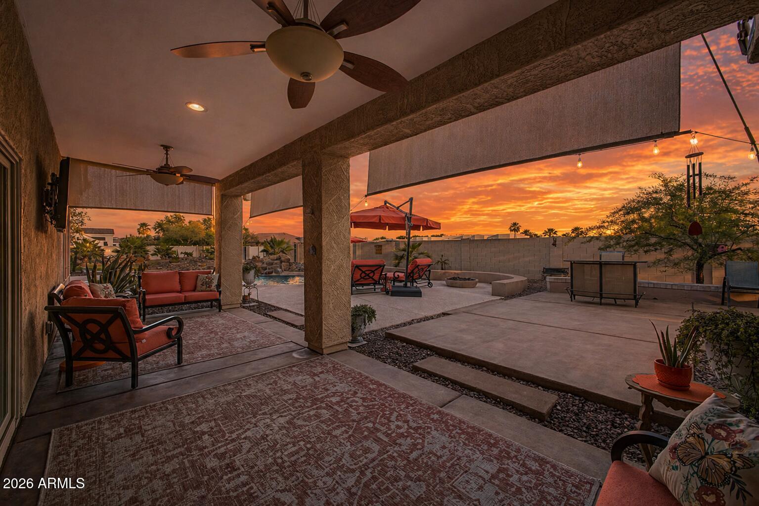 EAGLE CANYON - Residential
