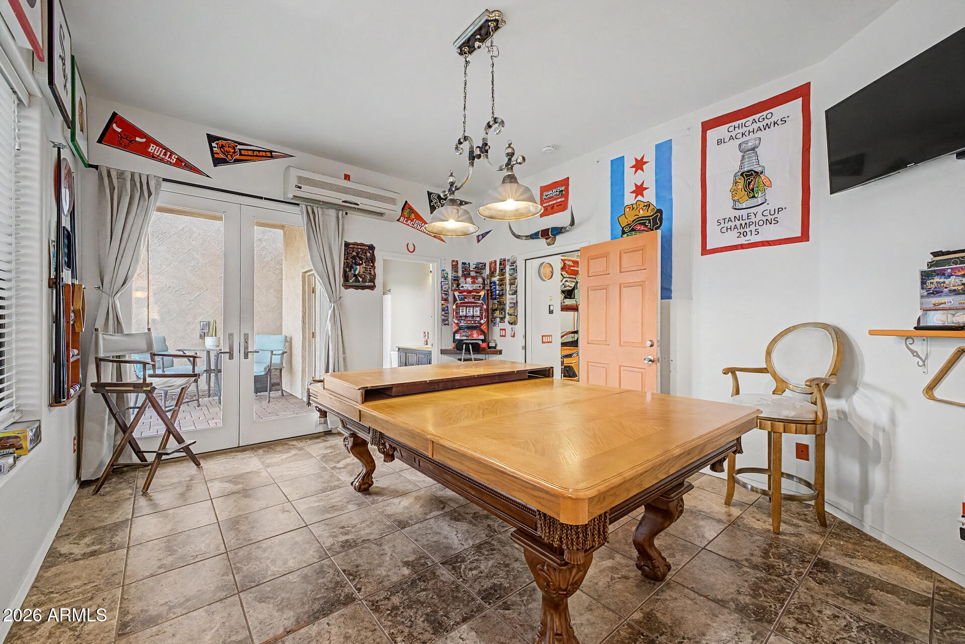 EAGLE CANYON - Residential