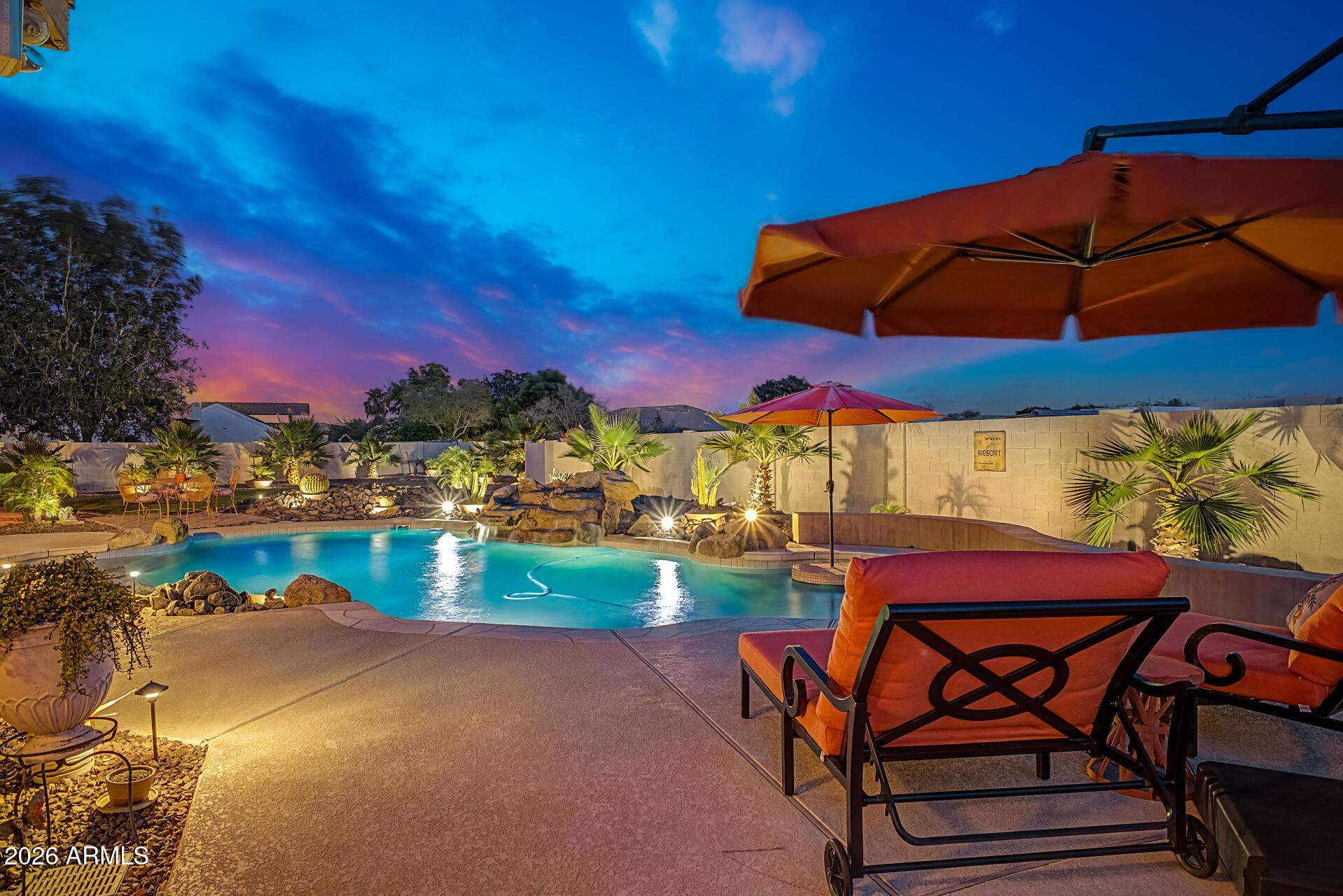 EAGLE CANYON - Residential