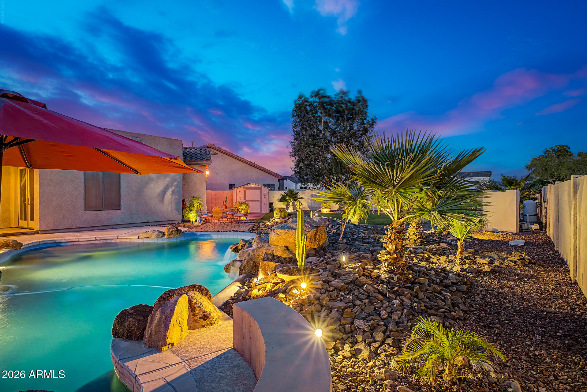 EAGLE CANYON - Residential