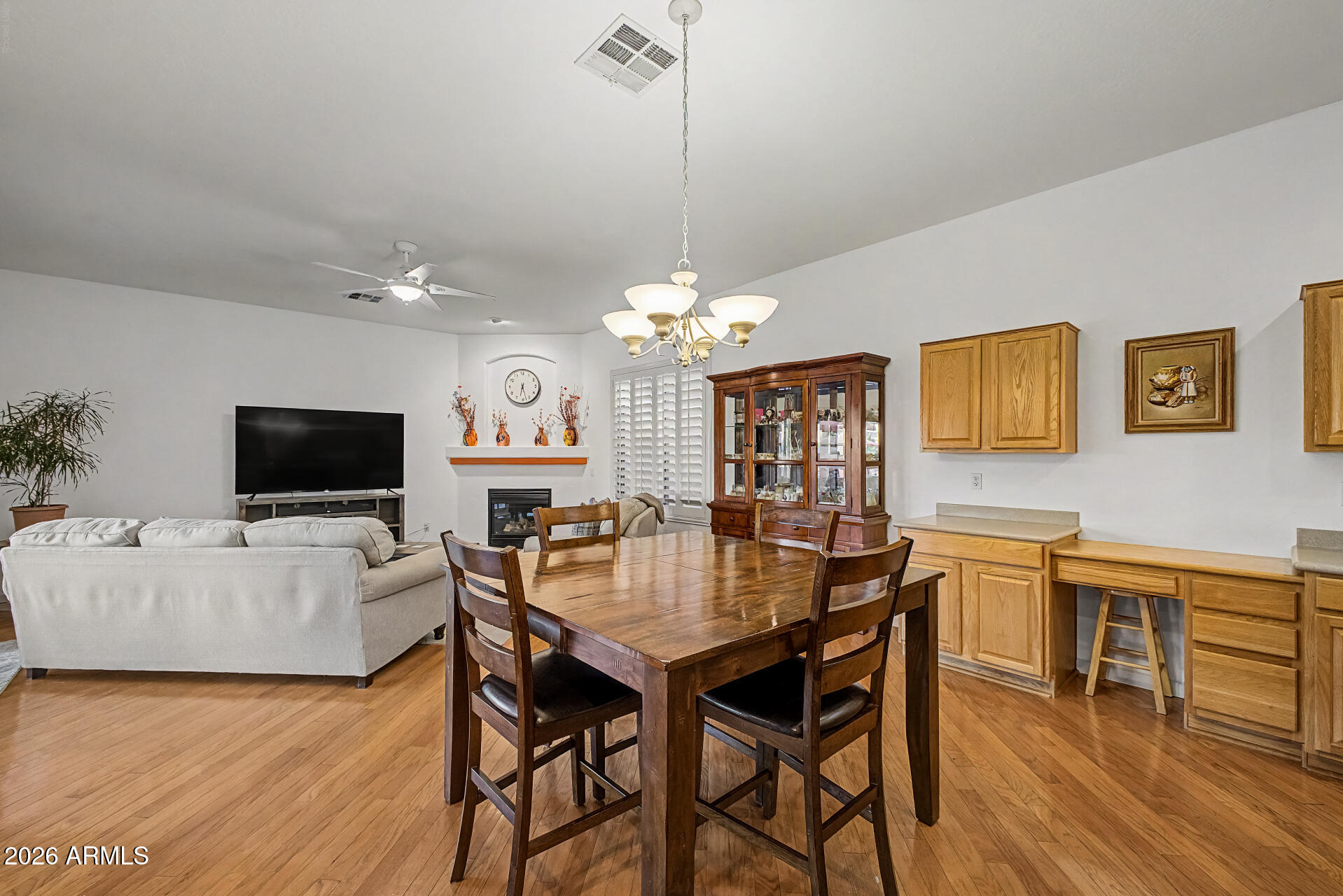 EAGLE CANYON - Residential