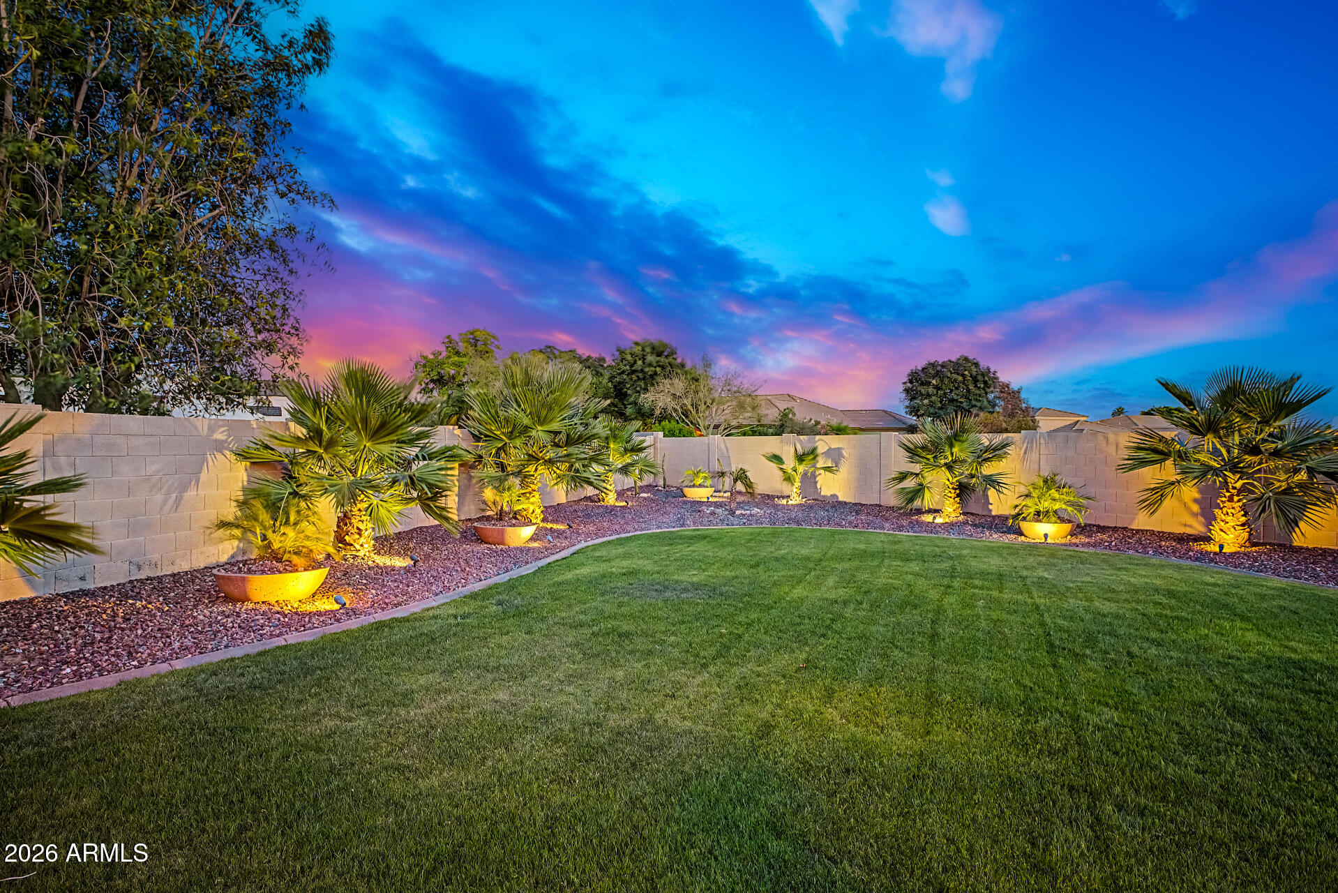 EAGLE CANYON - Residential