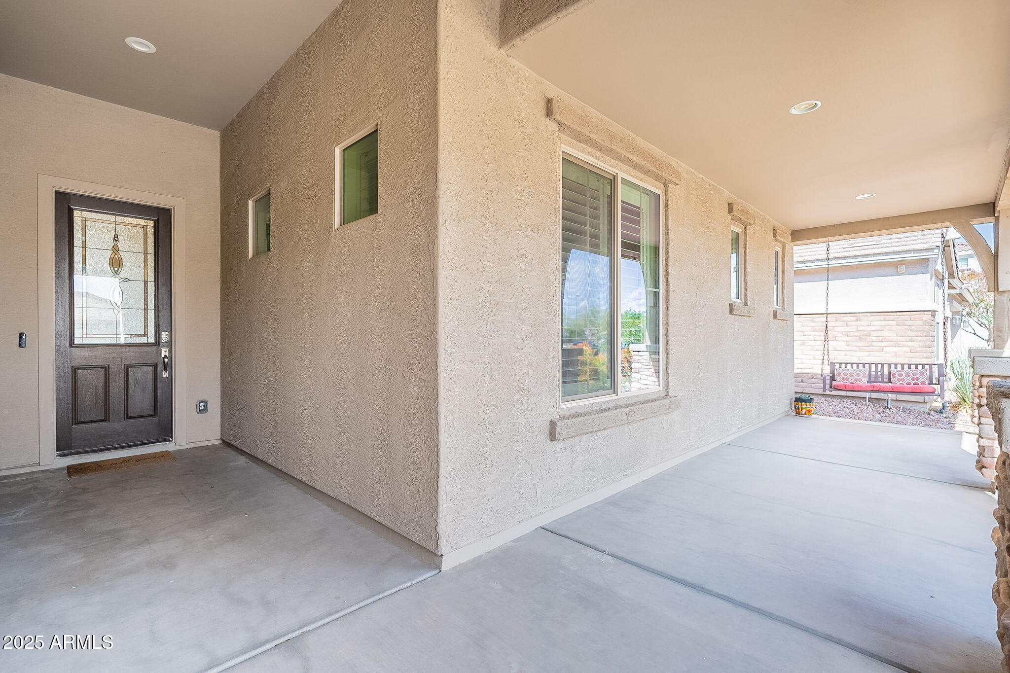 3720 E NARROWLEAF Drive