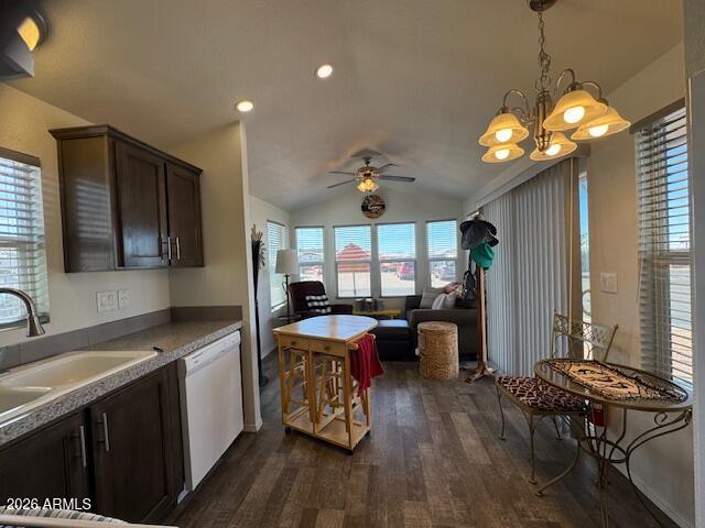 TIERRA DEL SOL RV RESORT - Residential