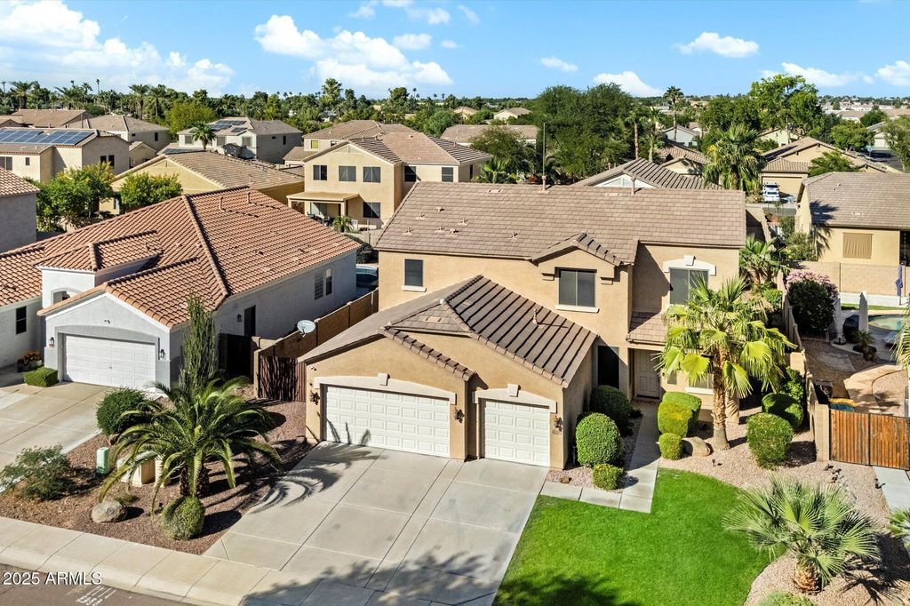 Photo of 13008 W Campbell Avenue, Litchfield Park, AZ 85340 (MLS # 6944883)