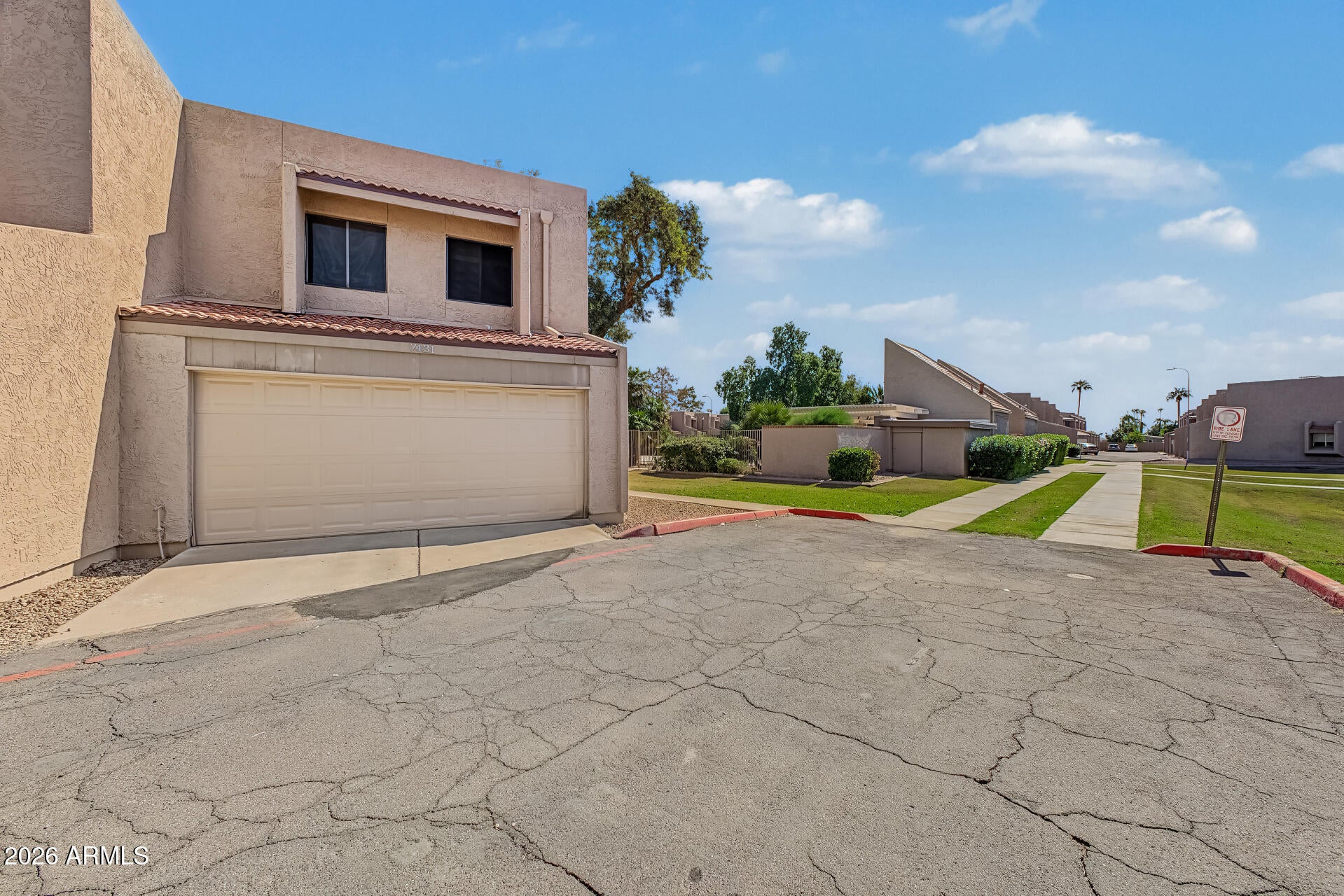 7431 N 43RD Lane