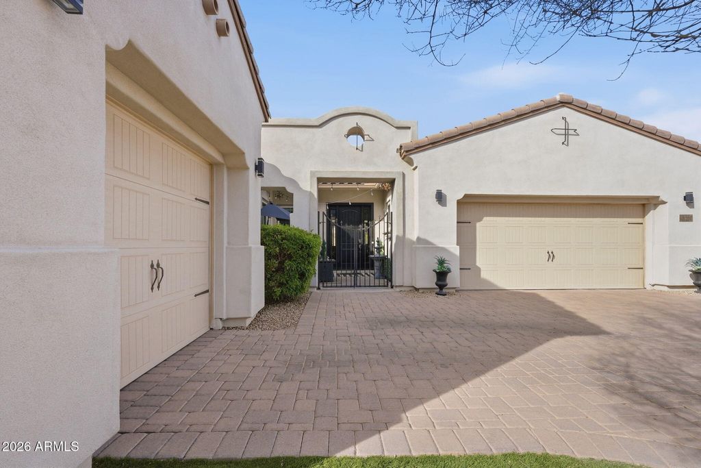 Photo of 14576 W Orange Drive, Litchfield Park, AZ 85340 (MLS # 6992086)