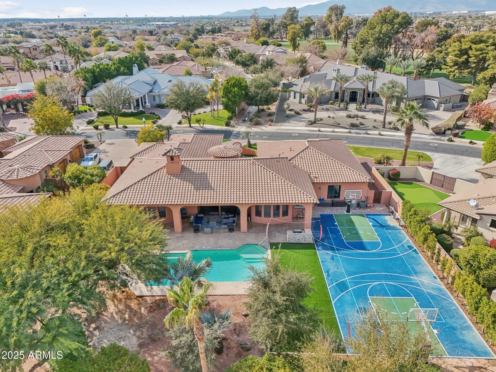 351 N CLOVERFIELD Circle