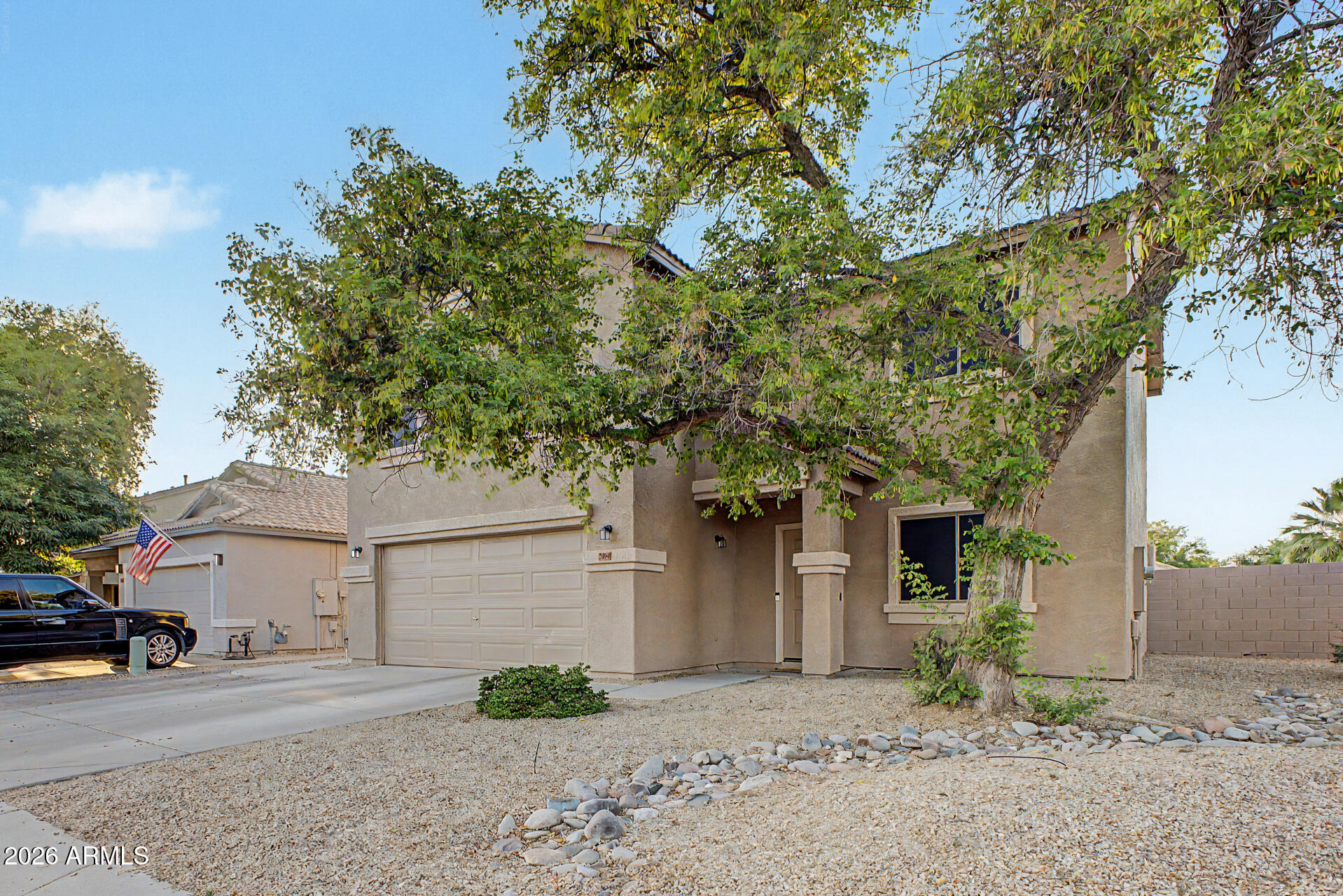 2064 E LIPIZZAN Drive