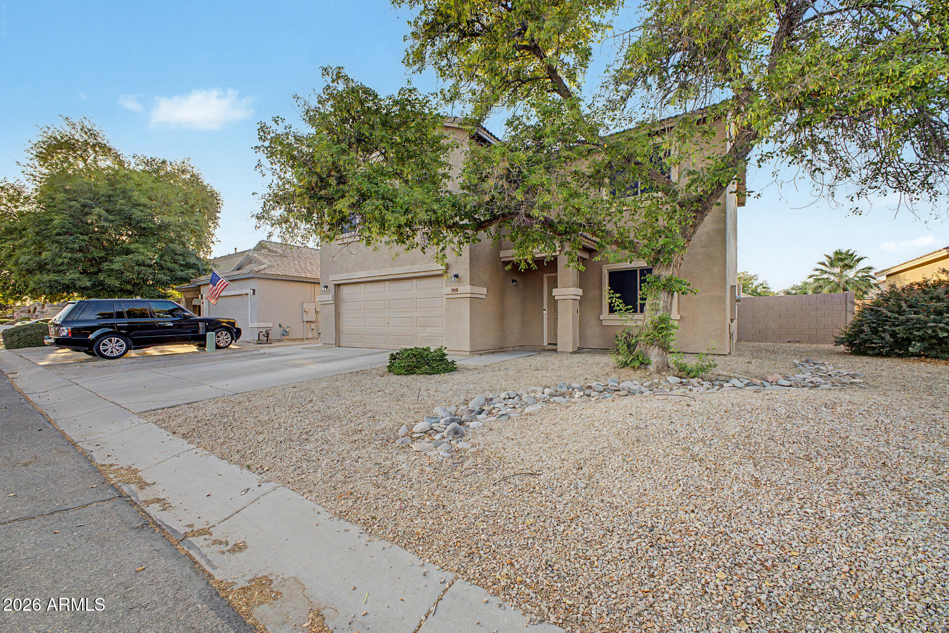 2064 E LIPIZZAN Drive