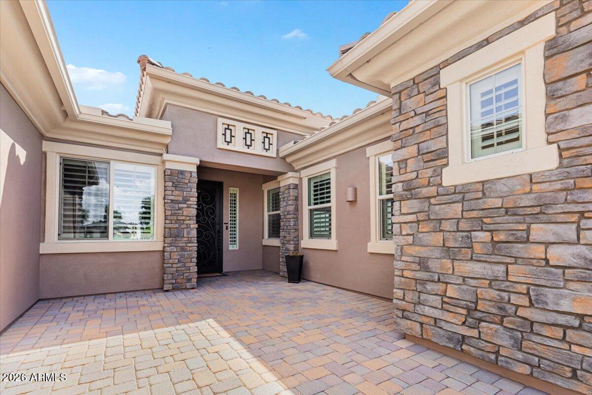 3555 E LANTANA Drive