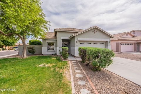 Single Family Residence in Gilbert AZ 3743 LONGHORN Drive.jpg