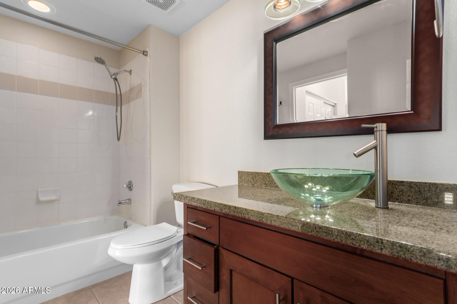 MOUNTAIN CANYON CONDOMINIUM - Residential