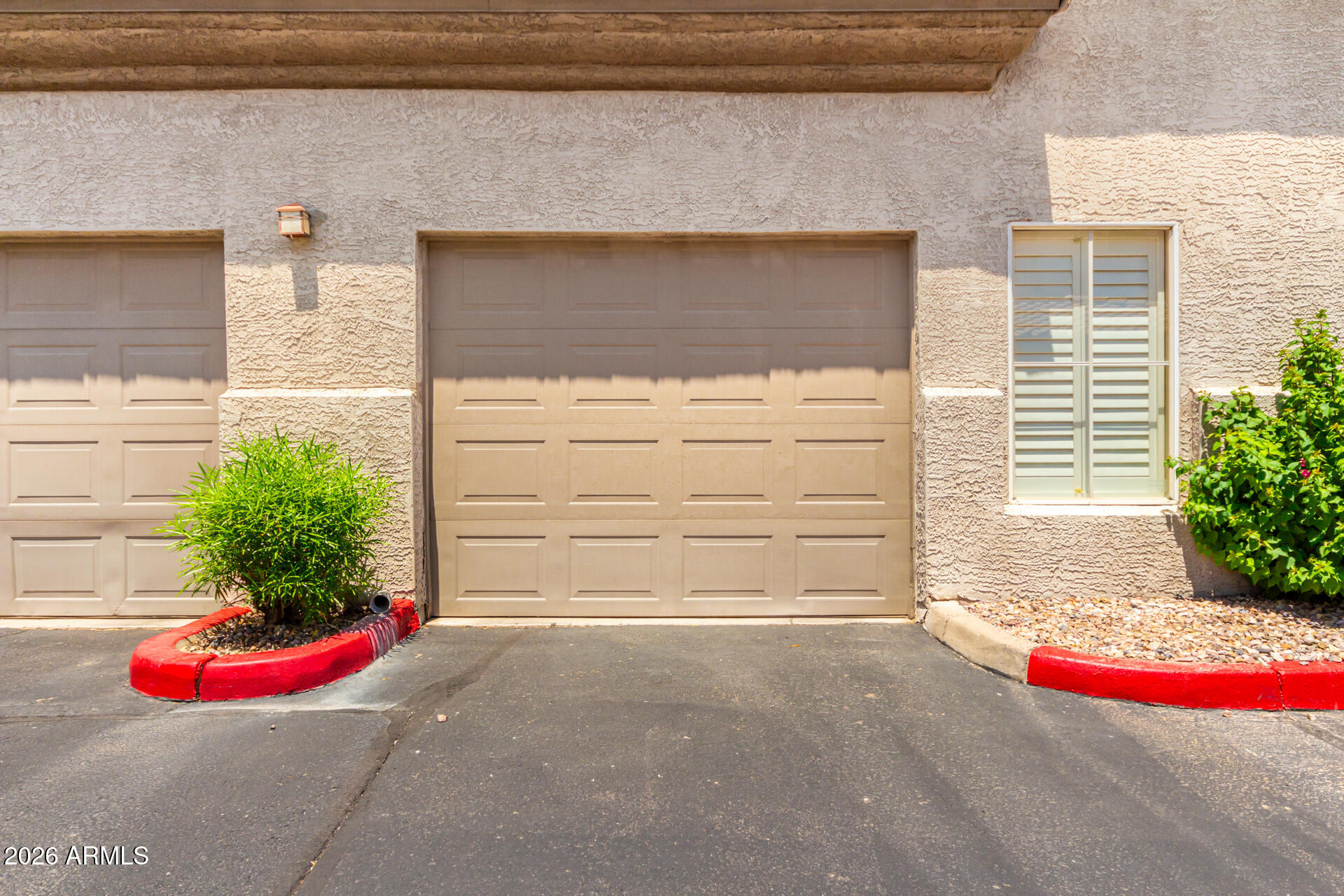 MOUNTAIN CANYON CONDOMINIUM - Residential