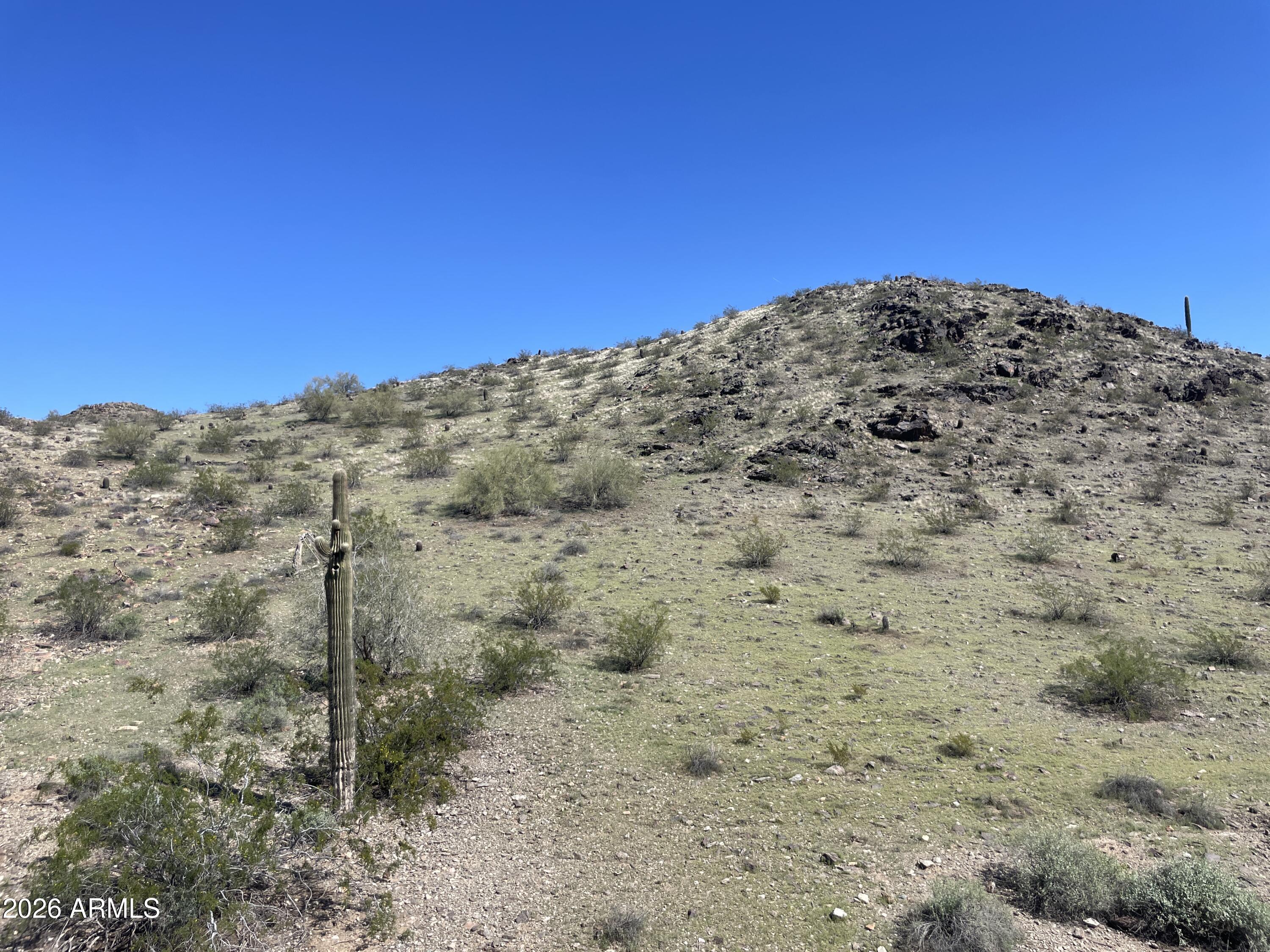 MOUNTAIN CANYON CONDOMINIUM - Residential