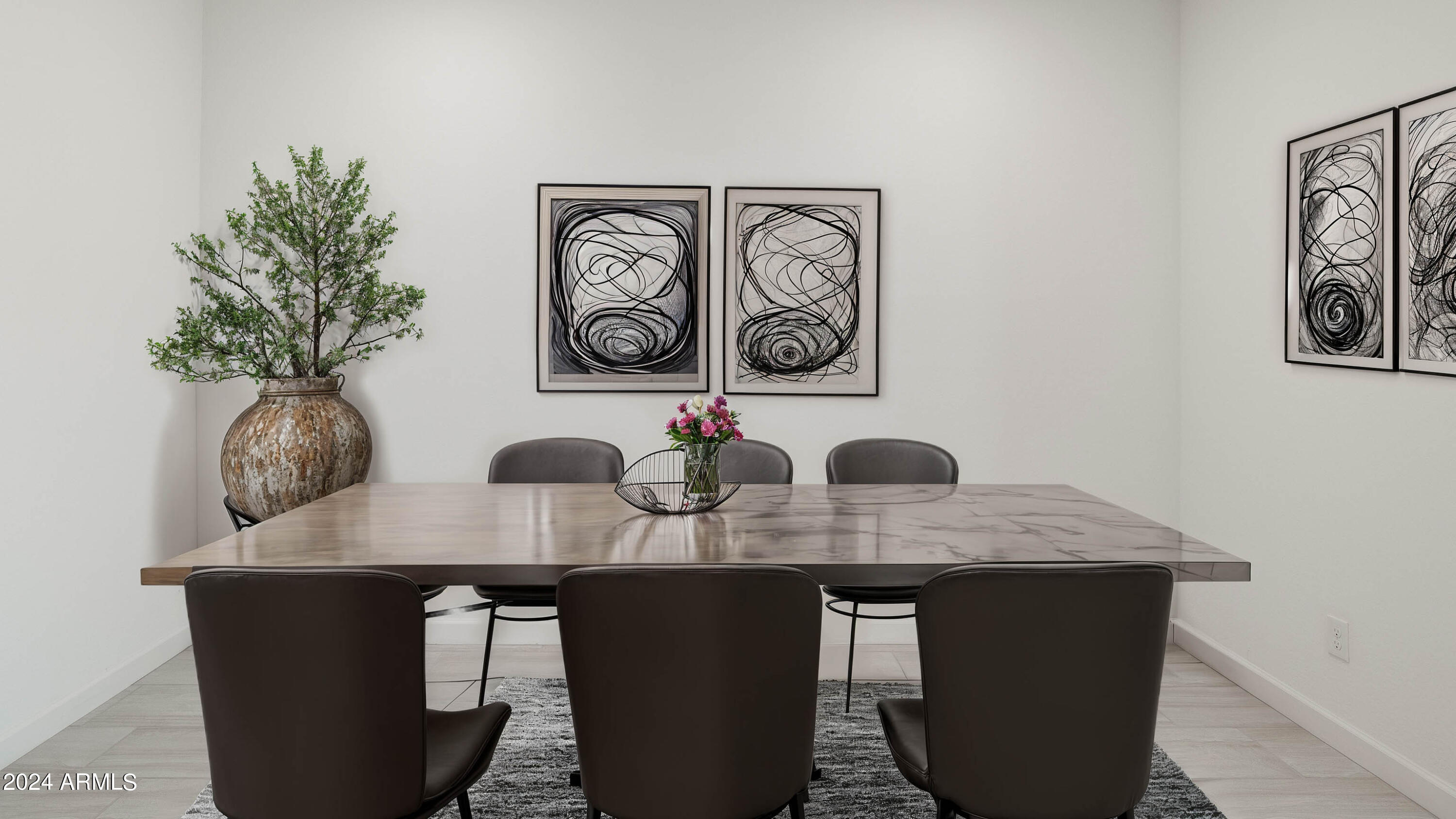 15470 W DESERT HOLLOW Drive