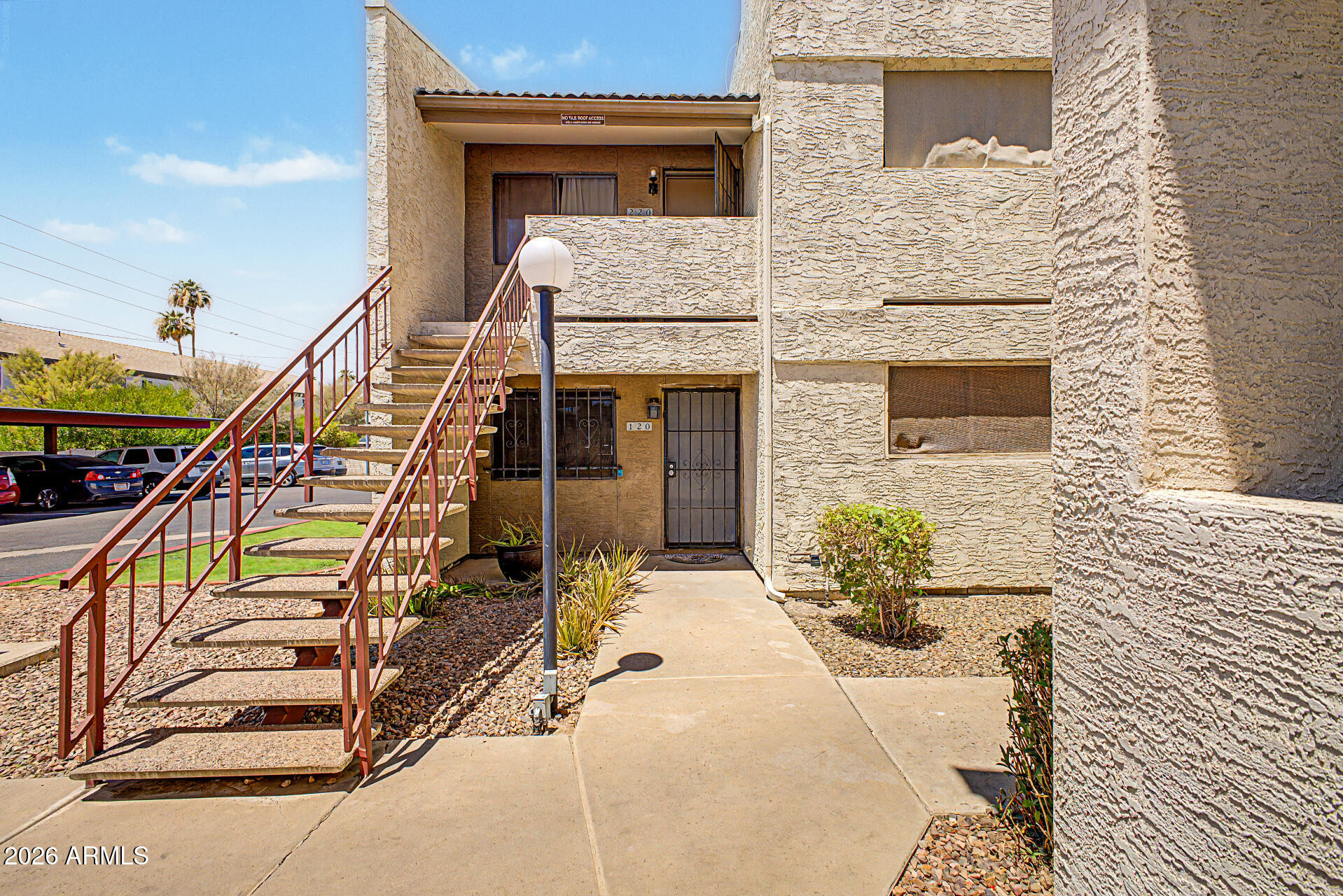 3301 E EARLL Drive 120