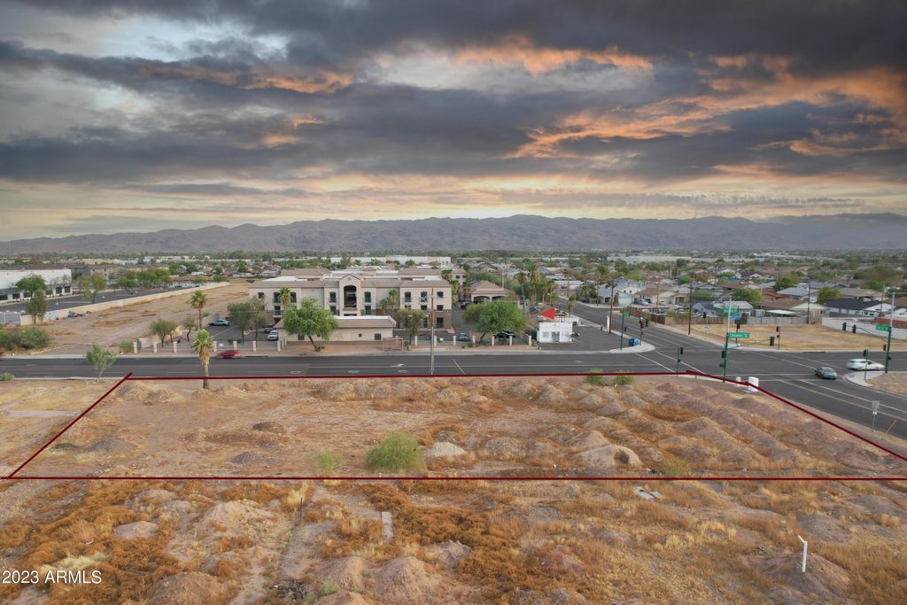 Photo of 2804 E Broadway Road #-, Phoenix, AZ 85040 (MLS # 6916183)