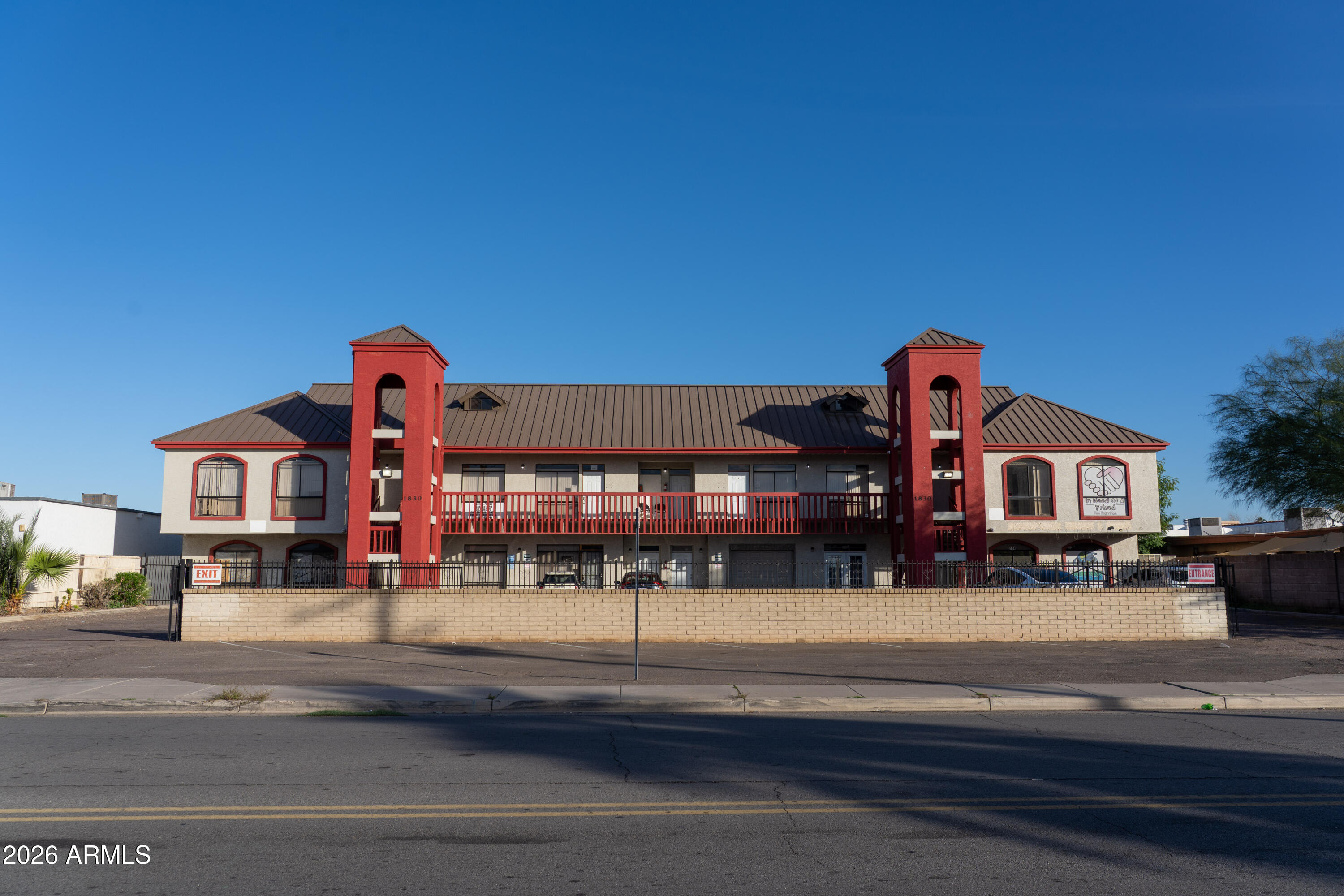 1830 W COLTER ST Street