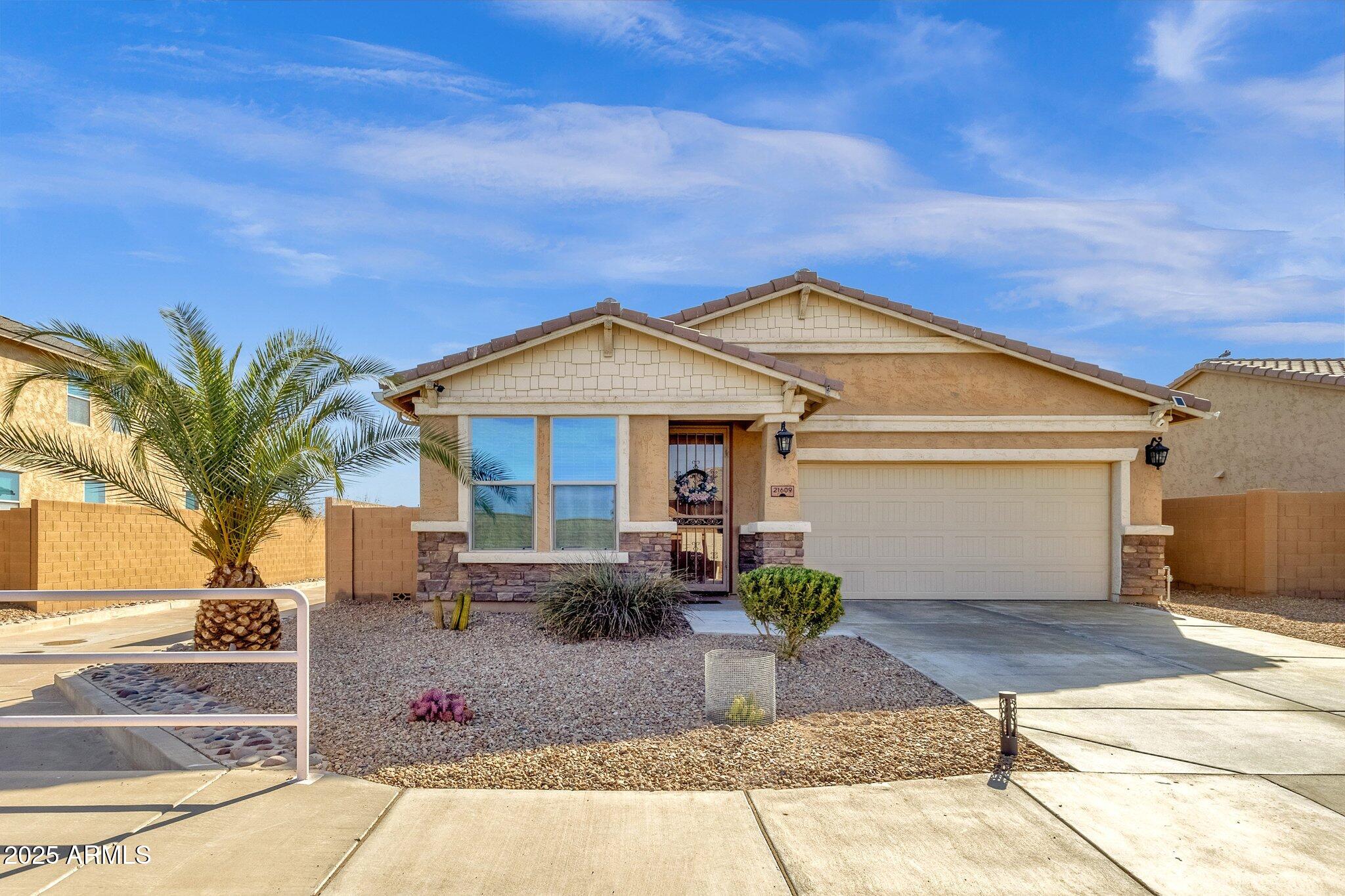 21609 N DIAMOND Drive