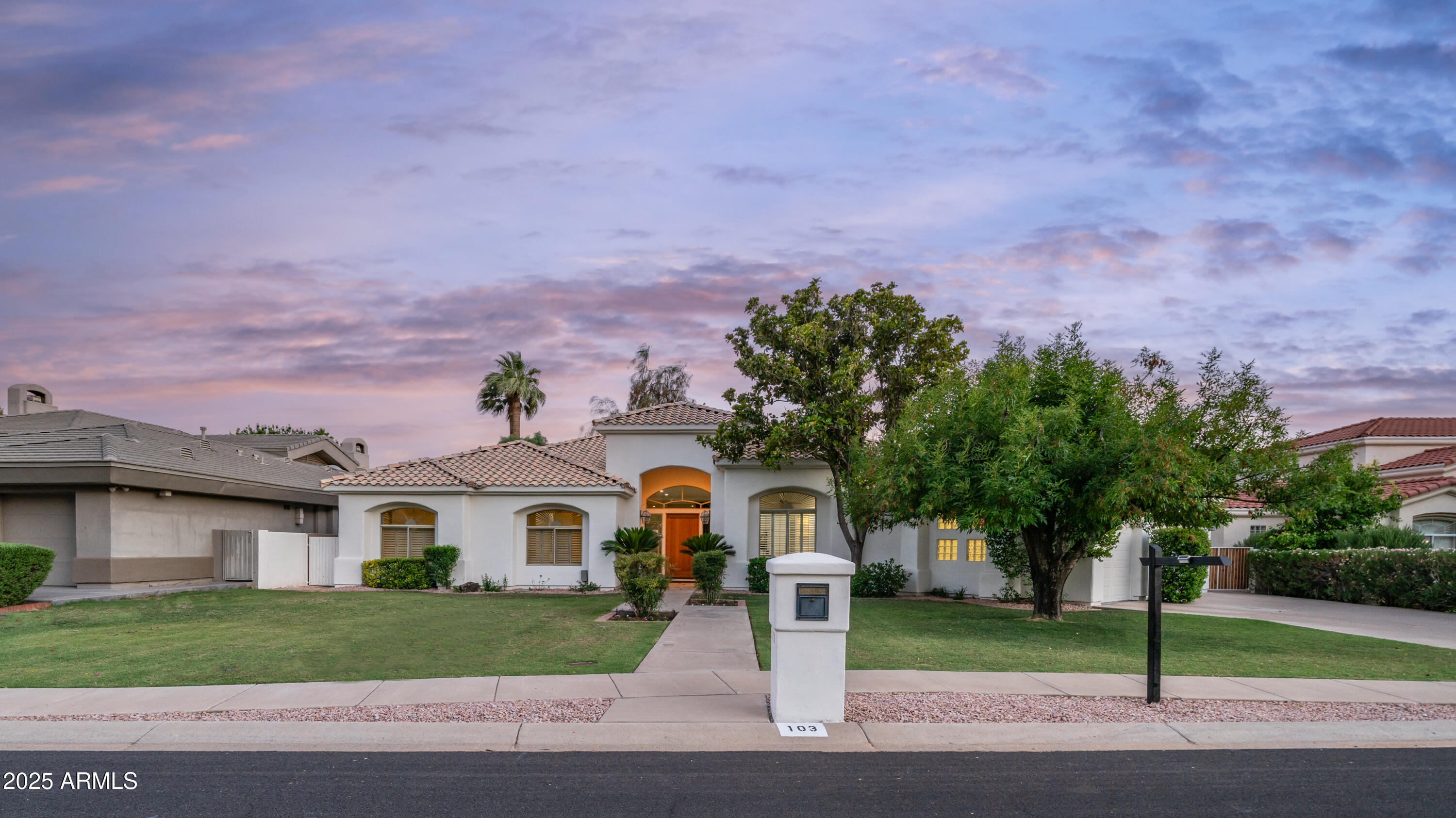 103 W VISTA Avenue