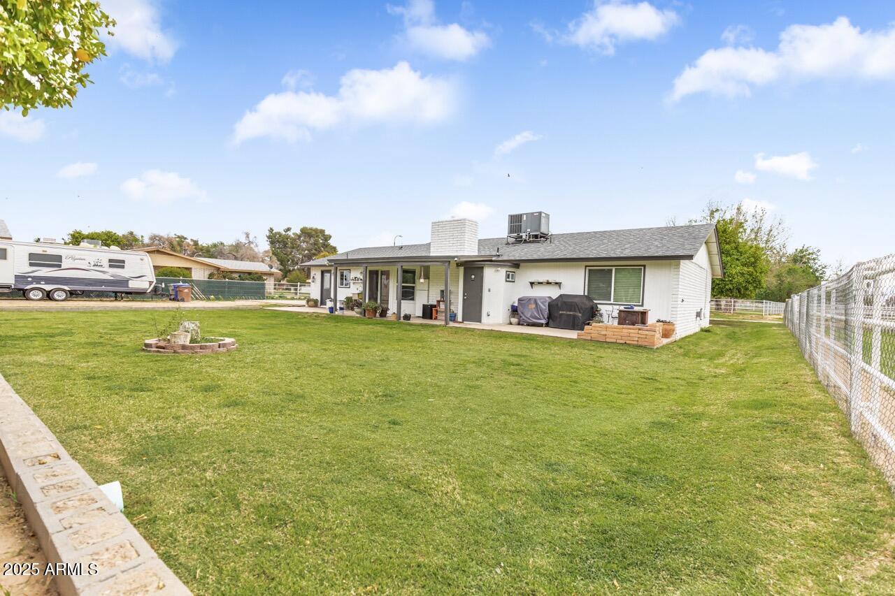 8902 W Irene Lane