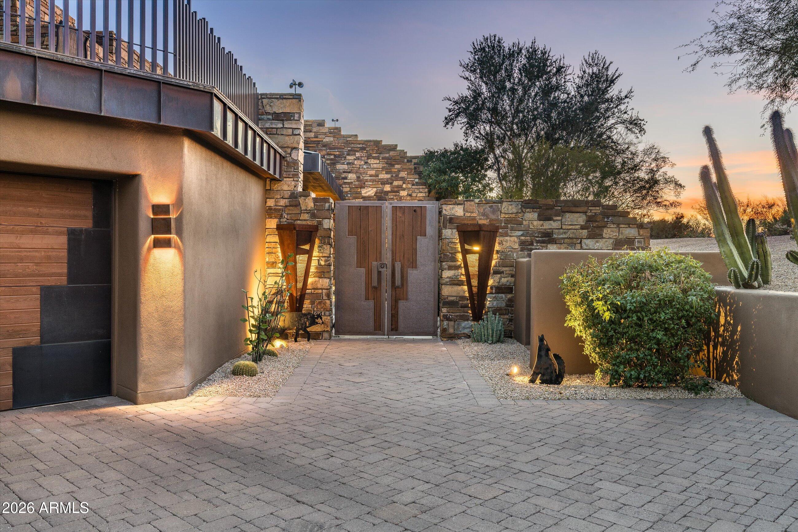 10649 E SUNDANCE Trail