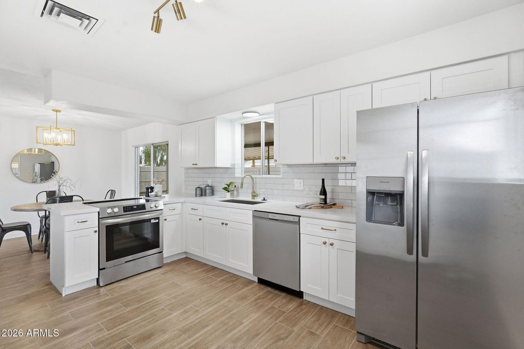 Photo of 1427 S Delaware Drive, Apache Junction, AZ 85120 (MLS # 6987829)