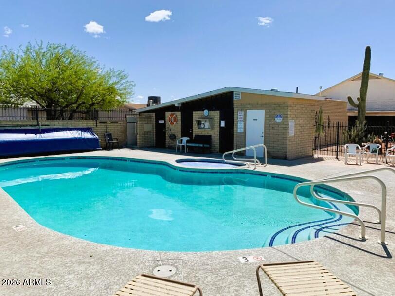 1427 S DELAWARE Drive