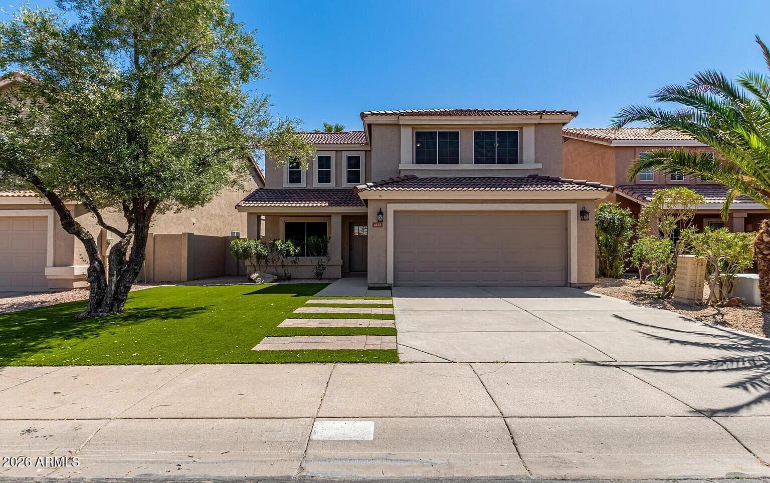 4233 E RAVEN Road