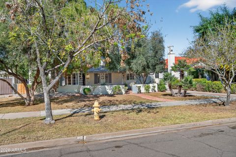 1526 W WILSHIRE Drive Phoenix AZ 85007