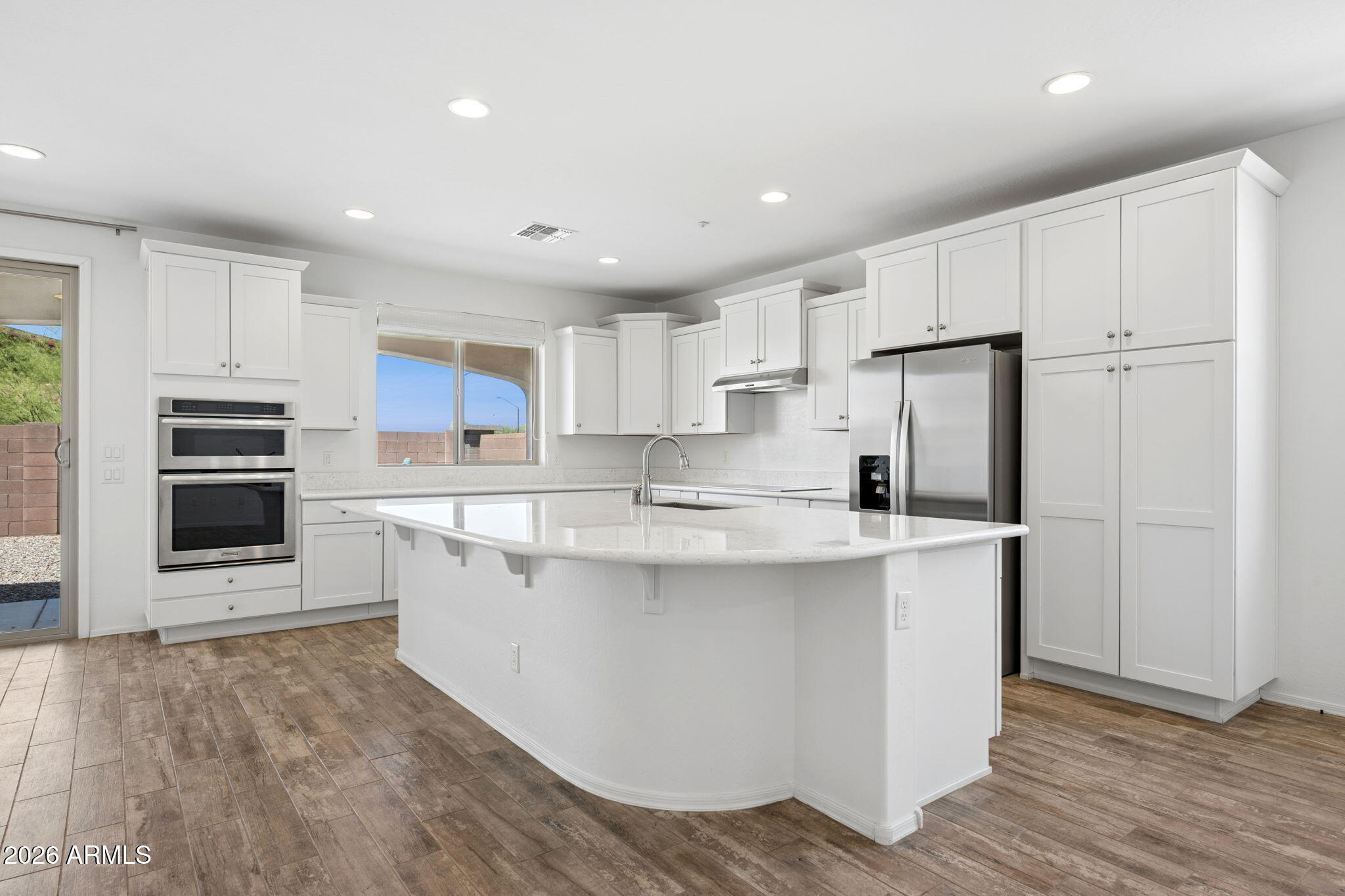 5626 S INEZ Court