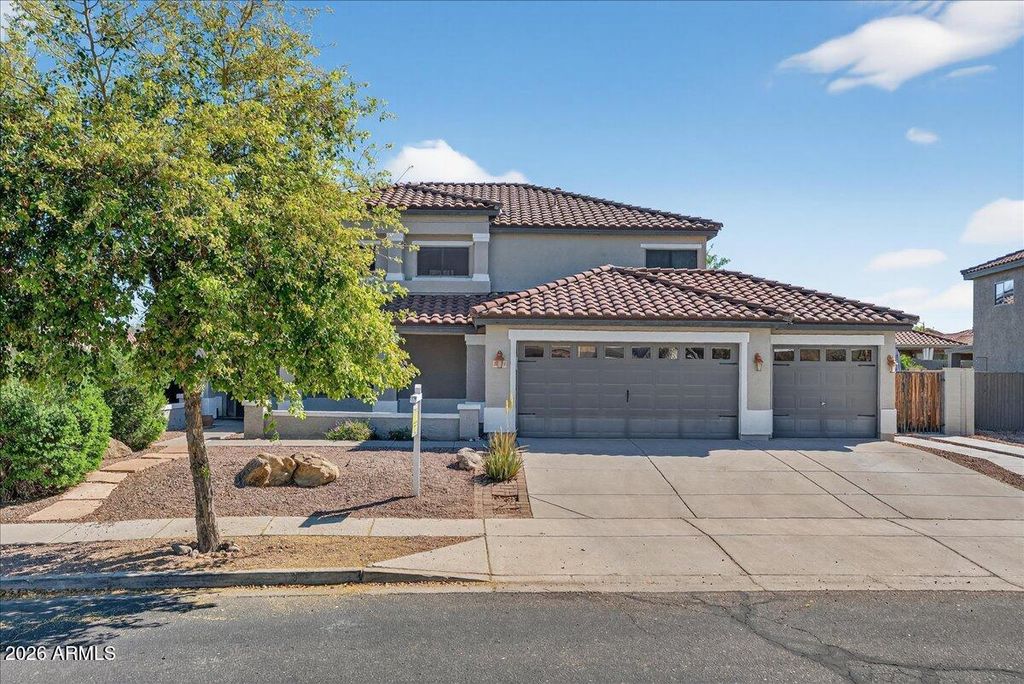 Photo of 28411 N 33rd Avenue, Phoenix, AZ 85083 (MLS # 6999252)