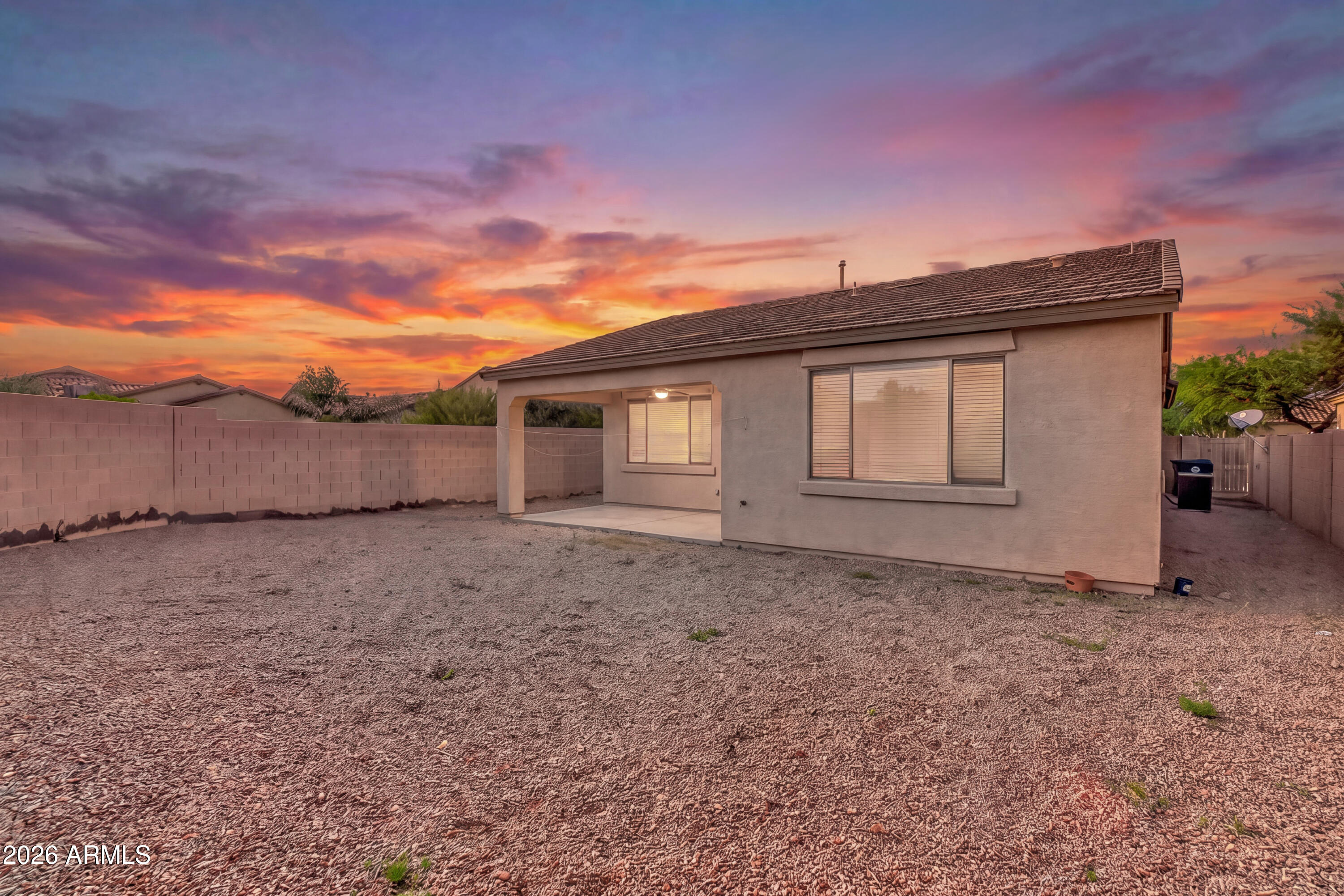 18425 W LA MIRADA Drive